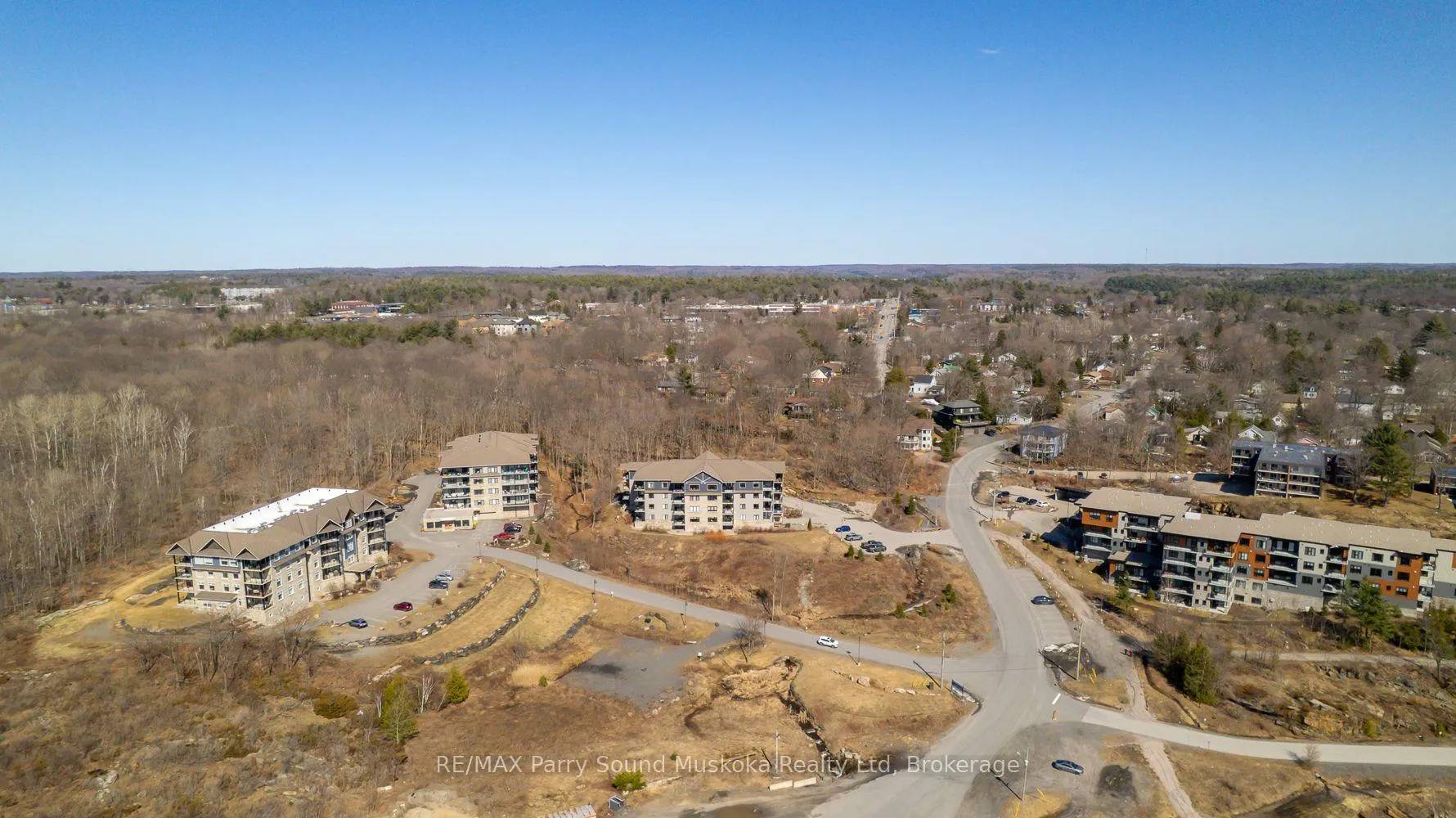 Photo 37 of Unit 401, 11B Salt Dock Road, Parry Sound — HOMEH