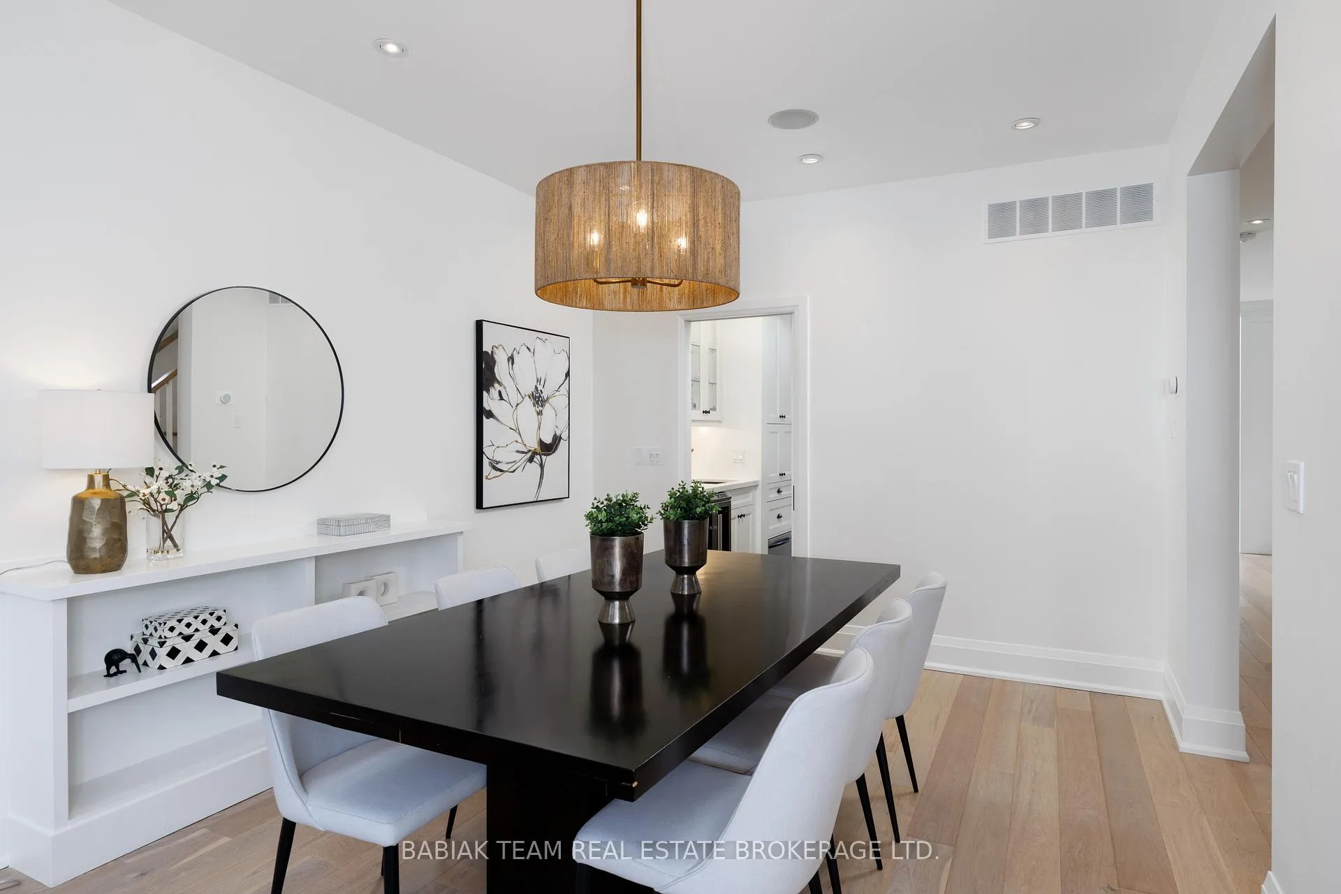 Photo 8 of 264 Pacfic Avenue, Toronto, High Park North — HOMEH
