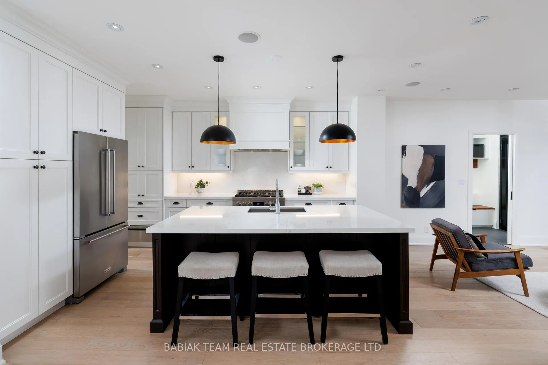 Photo 12 of 264 Pacfic Avenue, Toronto, High Park North — HOMEH