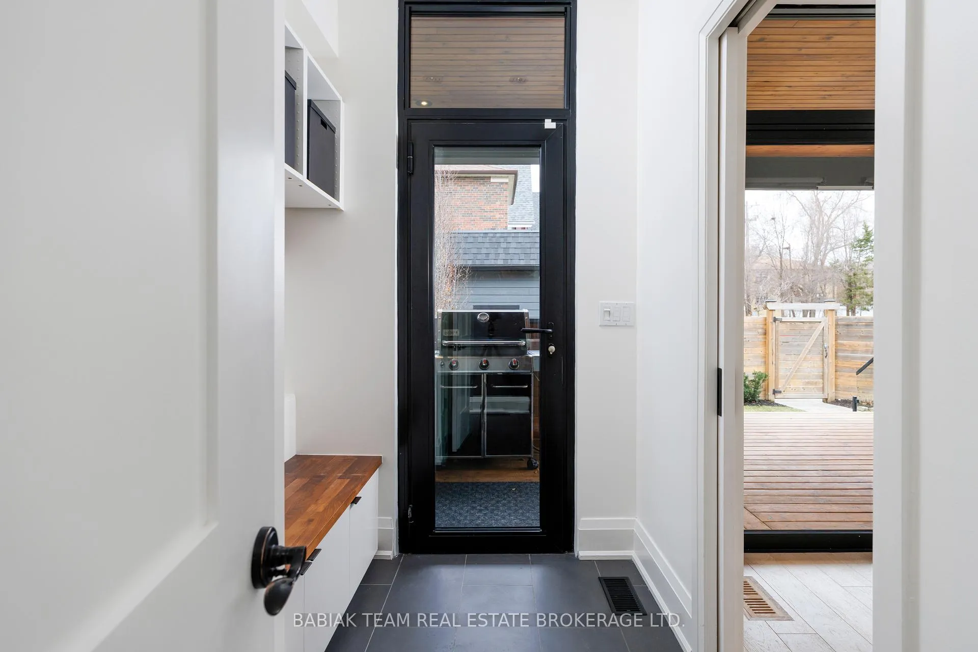 Photo 20 of 264 Pacfic Avenue, Toronto, High Park North — HOMEH