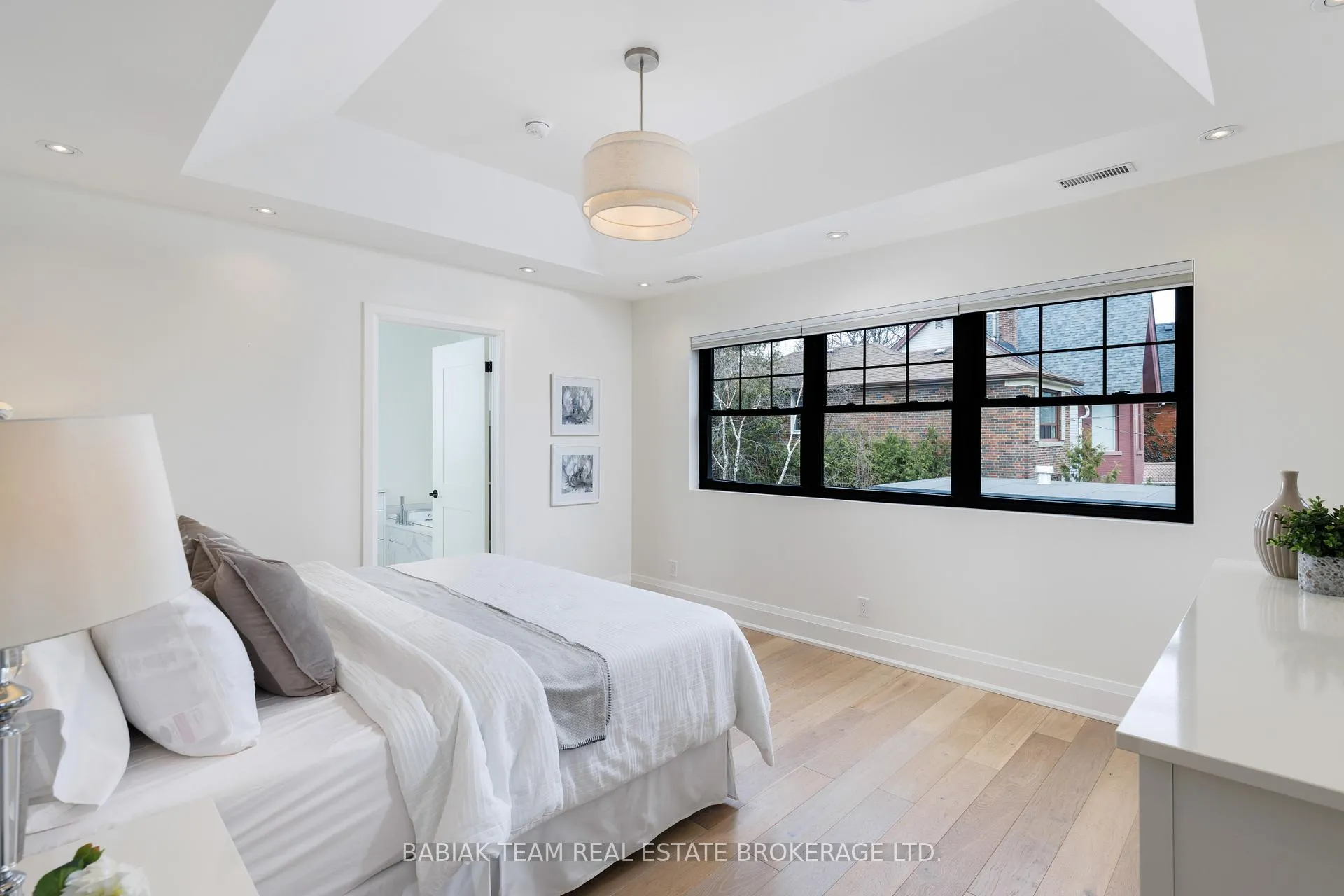 Photo 22 of 264 Pacfic Avenue, Toronto, High Park North — HOMEH