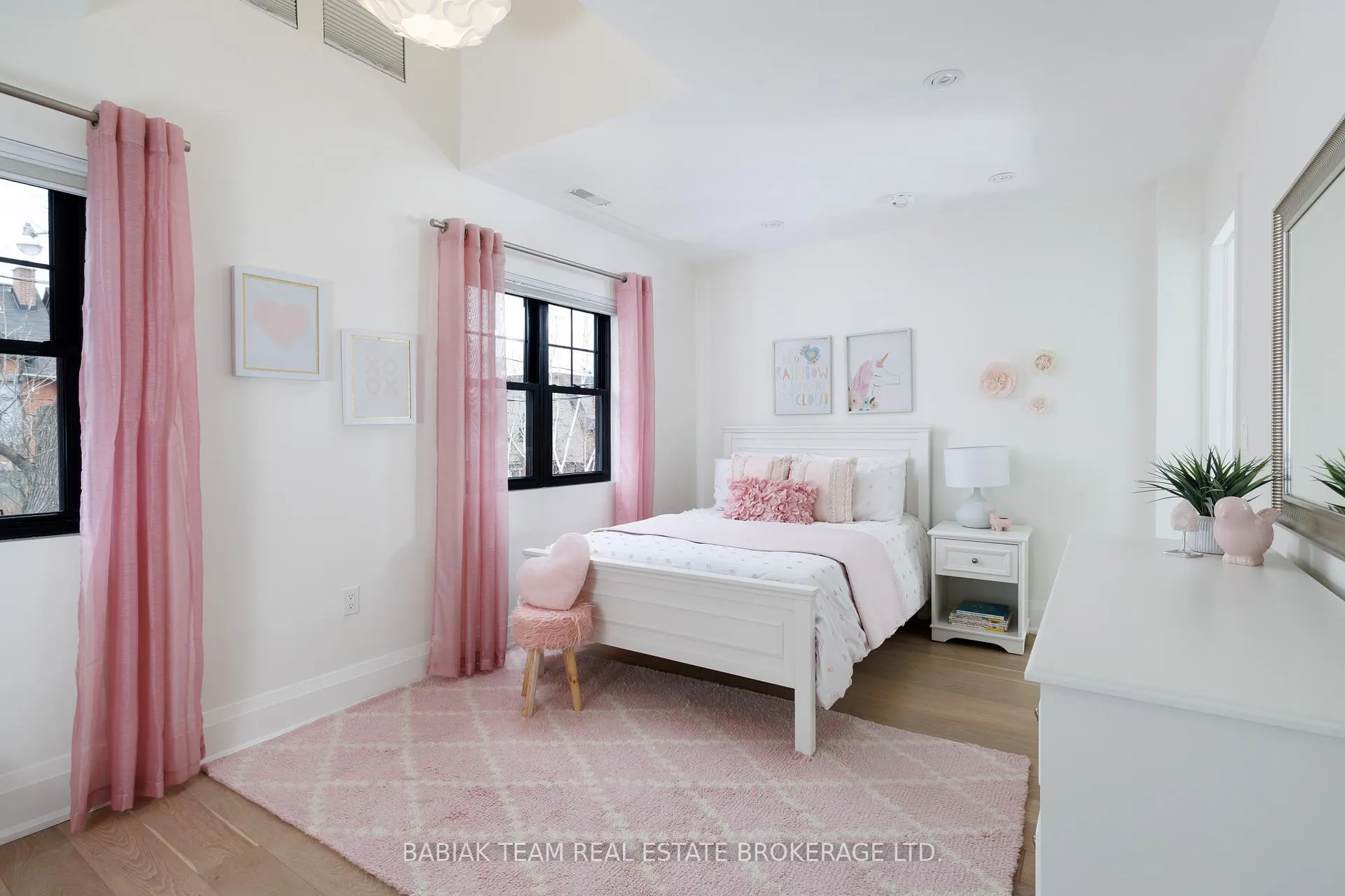 Photo 32 of 264 Pacfic Avenue, Toronto, High Park North — HOMEH