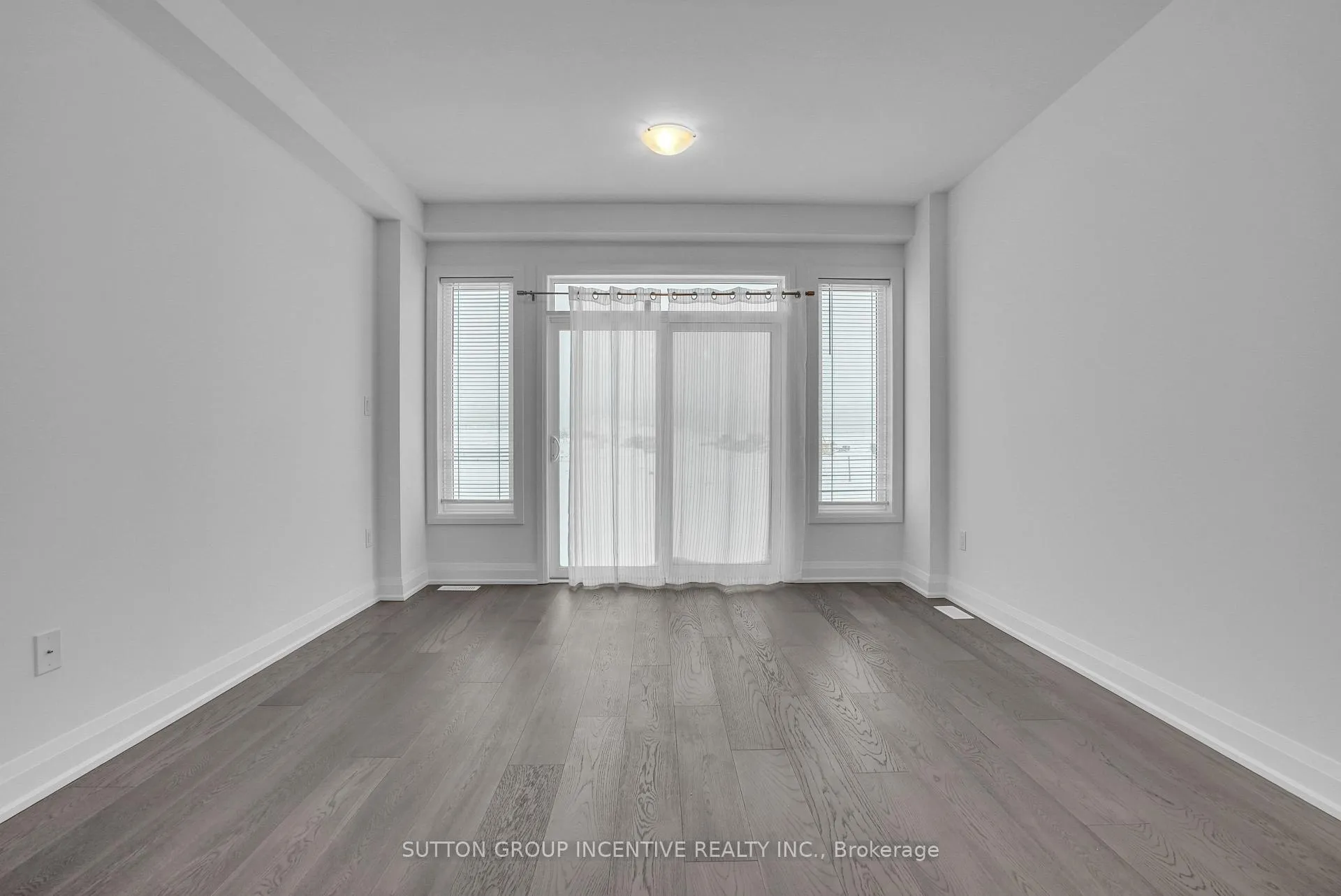 Photo 12 of Unit 1, 3 Ranch Terrace, Barrie, Rural Barrie Southeast — HOMEH