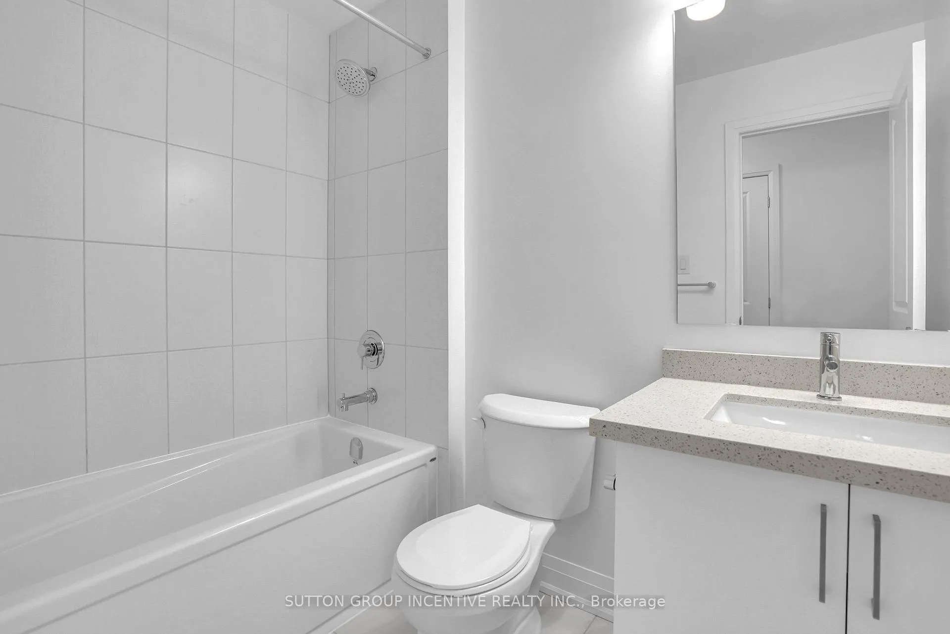 Photo 18 of Unit 1, 3 Ranch Terrace, Barrie, Rural Barrie Southeast — HOMEH