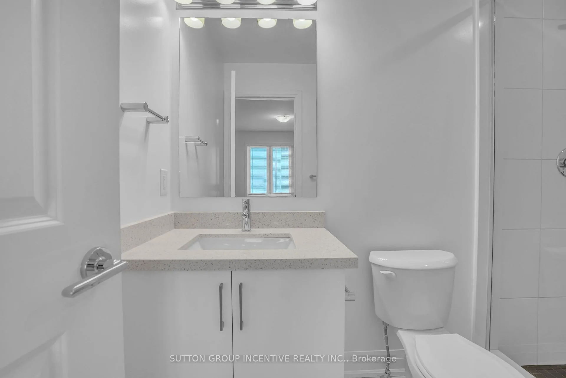 Photo 24 of Unit 1, 3 Ranch Terrace, Barrie, Rural Barrie Southeast — HOMEH