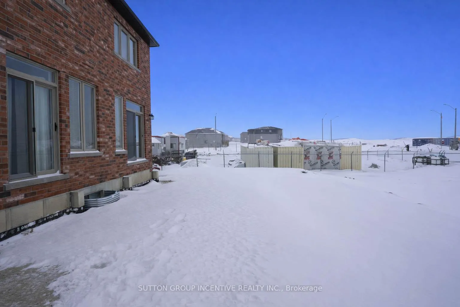 Photo 32 of Unit 1, 3 Ranch Terrace, Barrie, Rural Barrie Southeast — HOMEH