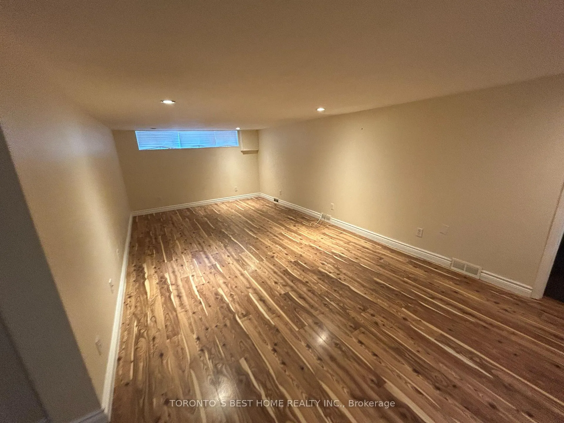 Photo 53 of Unit Lower, 24 Stoddart Drive, Aurora, Aurora Highlands — HOMEH