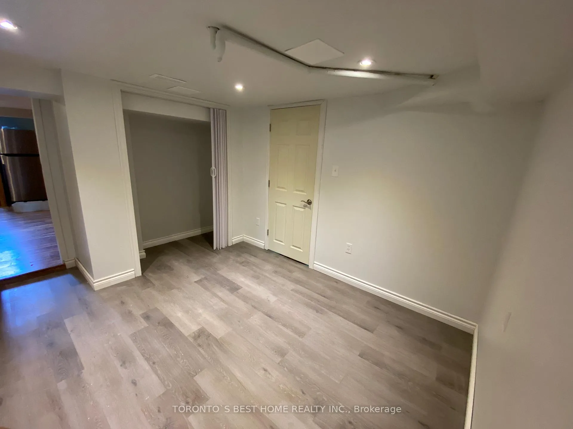 Photo 74 of Unit Lower, 24 Stoddart Drive, Aurora, Aurora Highlands — HOMEH