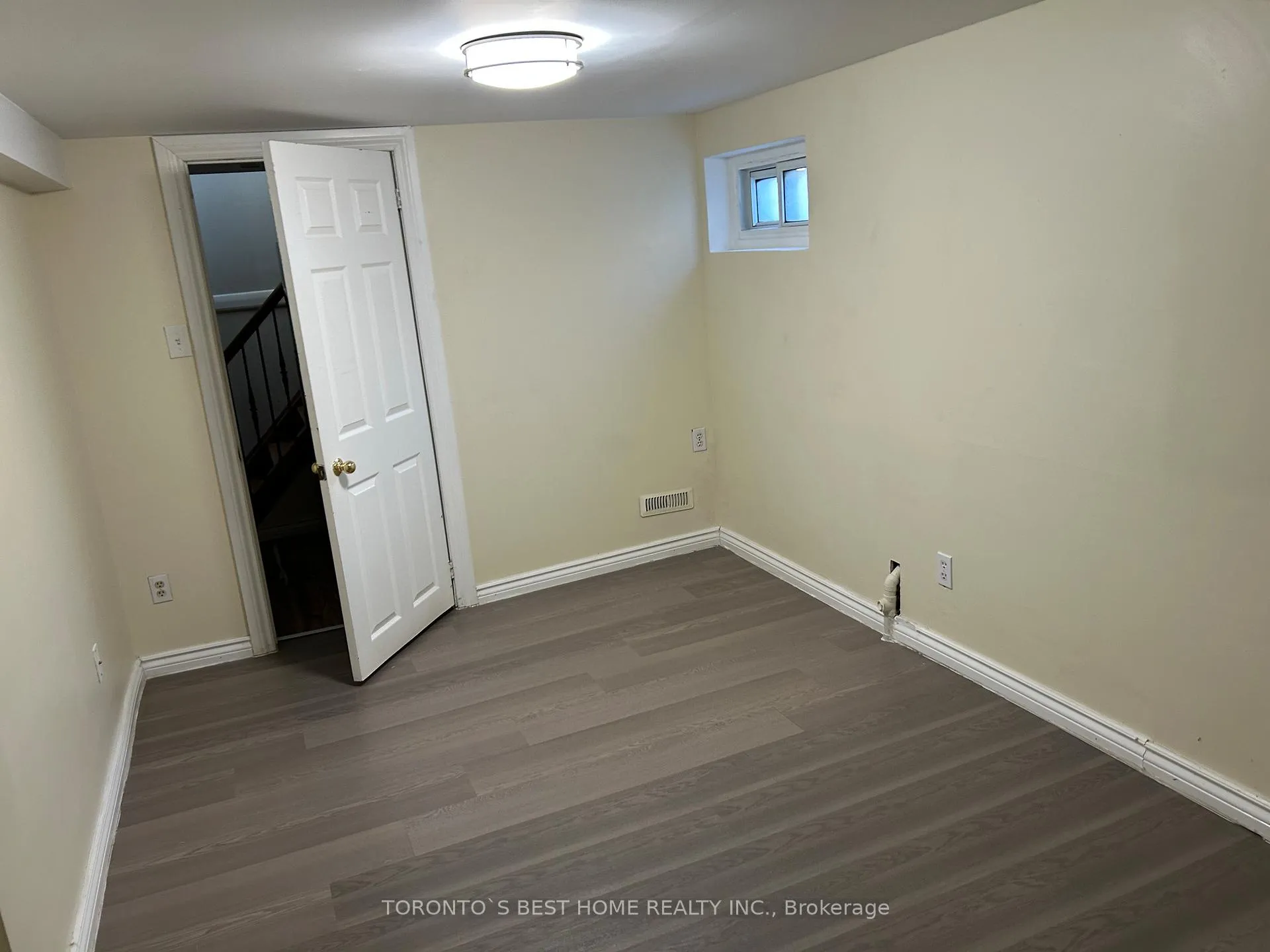 Photo 96 of Unit Lower, 24 Stoddart Drive, Aurora, Aurora Highlands — HOMEH