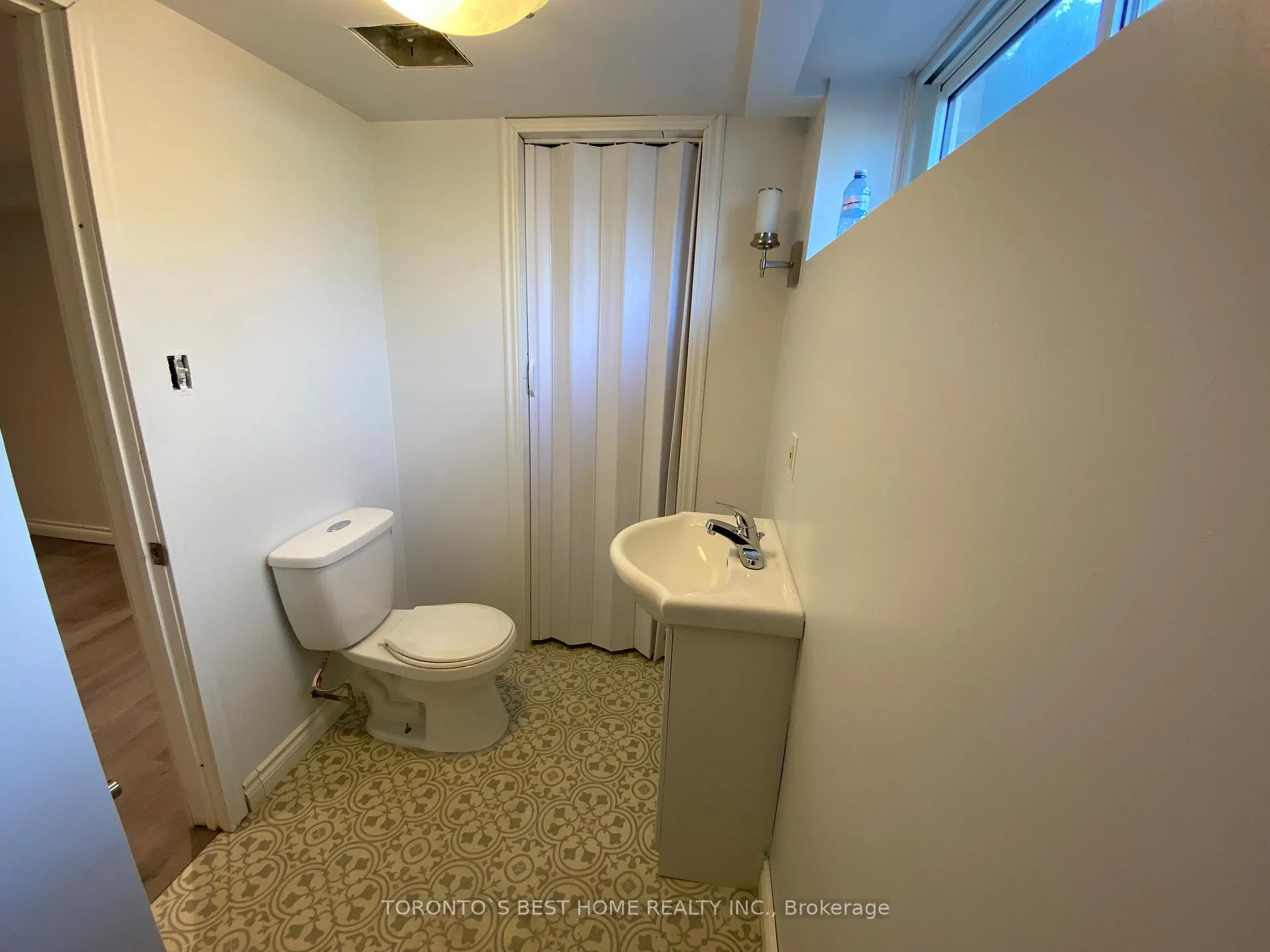 Photo 99 of Unit Lower, 24 Stoddart Drive, Aurora, Aurora Highlands — HOMEH