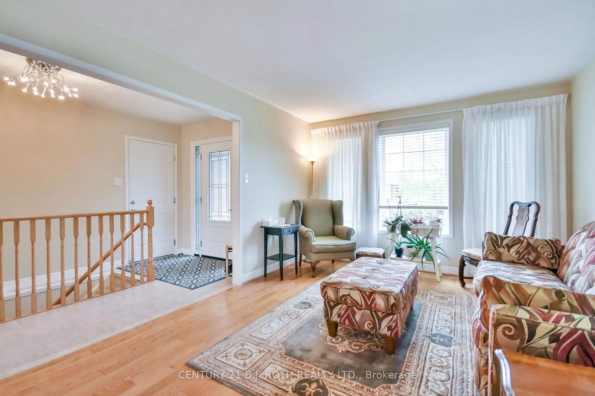 Photo 46 of 77 Sun King Crescent, Barrie, Innis-Shore — HOMEH