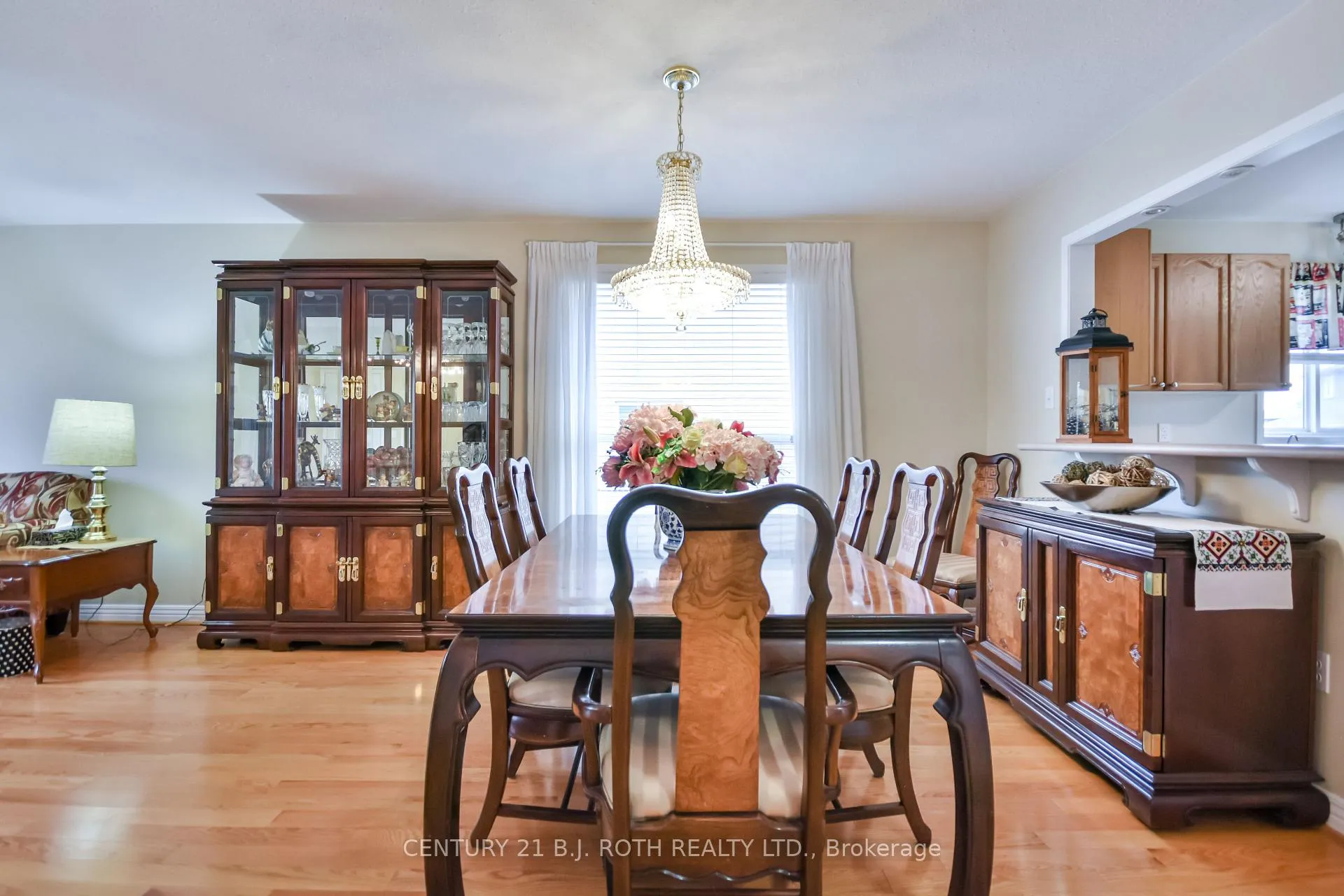 Photo 93 of 77 Sun King Crescent, Barrie, Innis-Shore — HOMEH