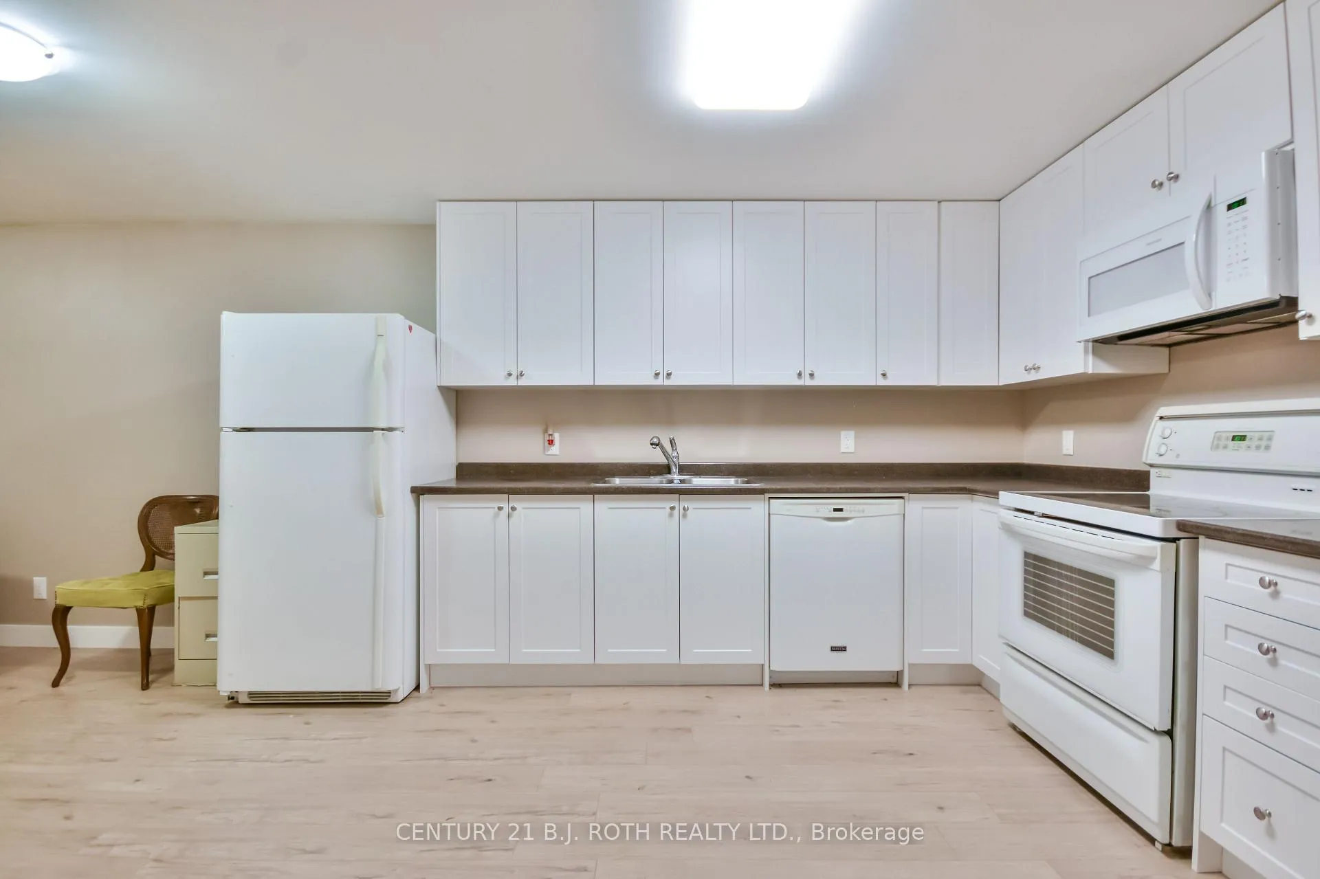 Photo 195 of 77 Sun King Crescent, Barrie, Innis-Shore — HOMEH