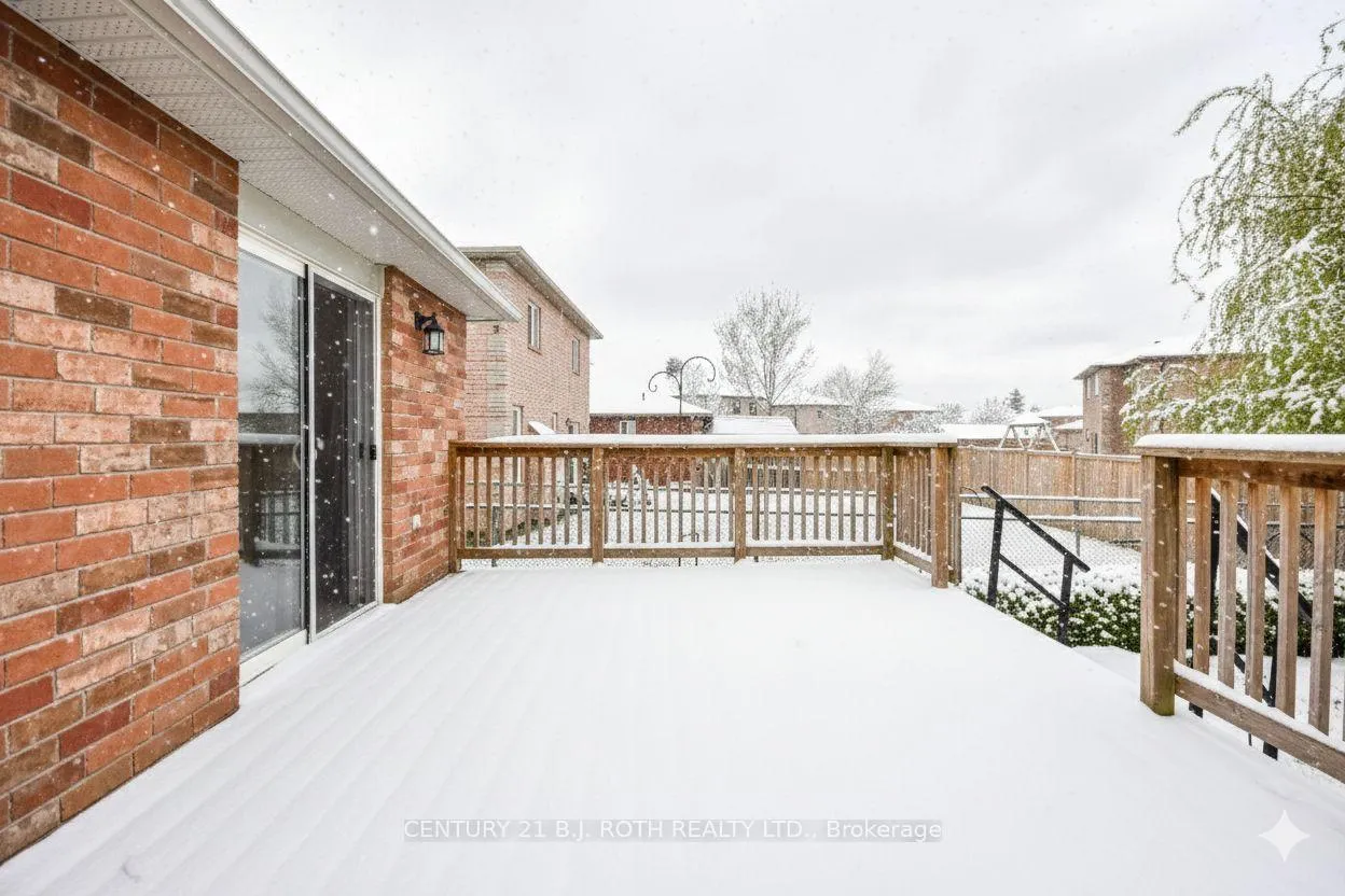 Photo 289 of 77 Sun King Crescent, Barrie, Innis-Shore — HOMEH