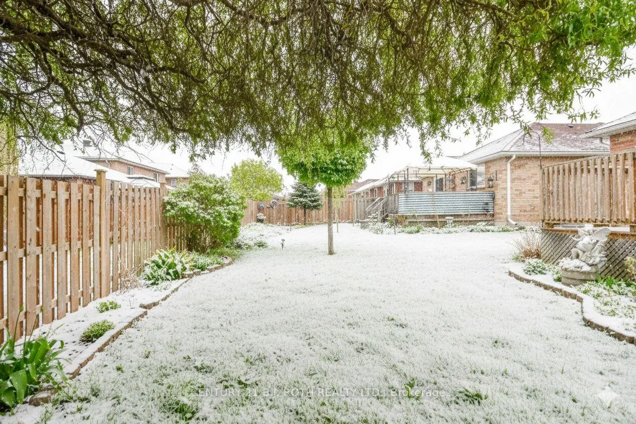 Photo 339 of 77 Sun King Crescent, Barrie, Innis-Shore — HOMEH