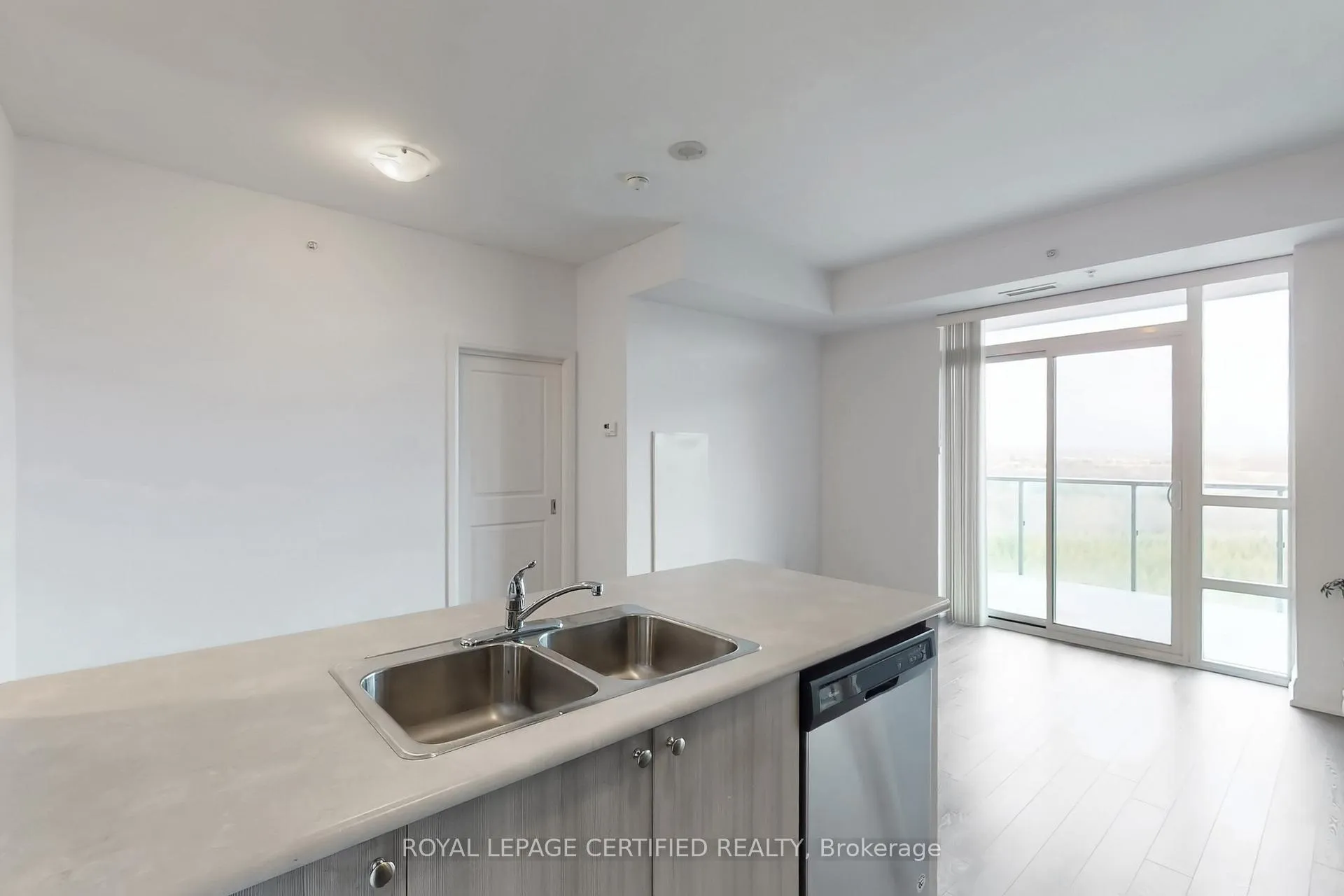 Photo 20 of Unit 711, 55 Yorkland Boulevard, Brampton, Goreway Drive Corridor — HOMEH