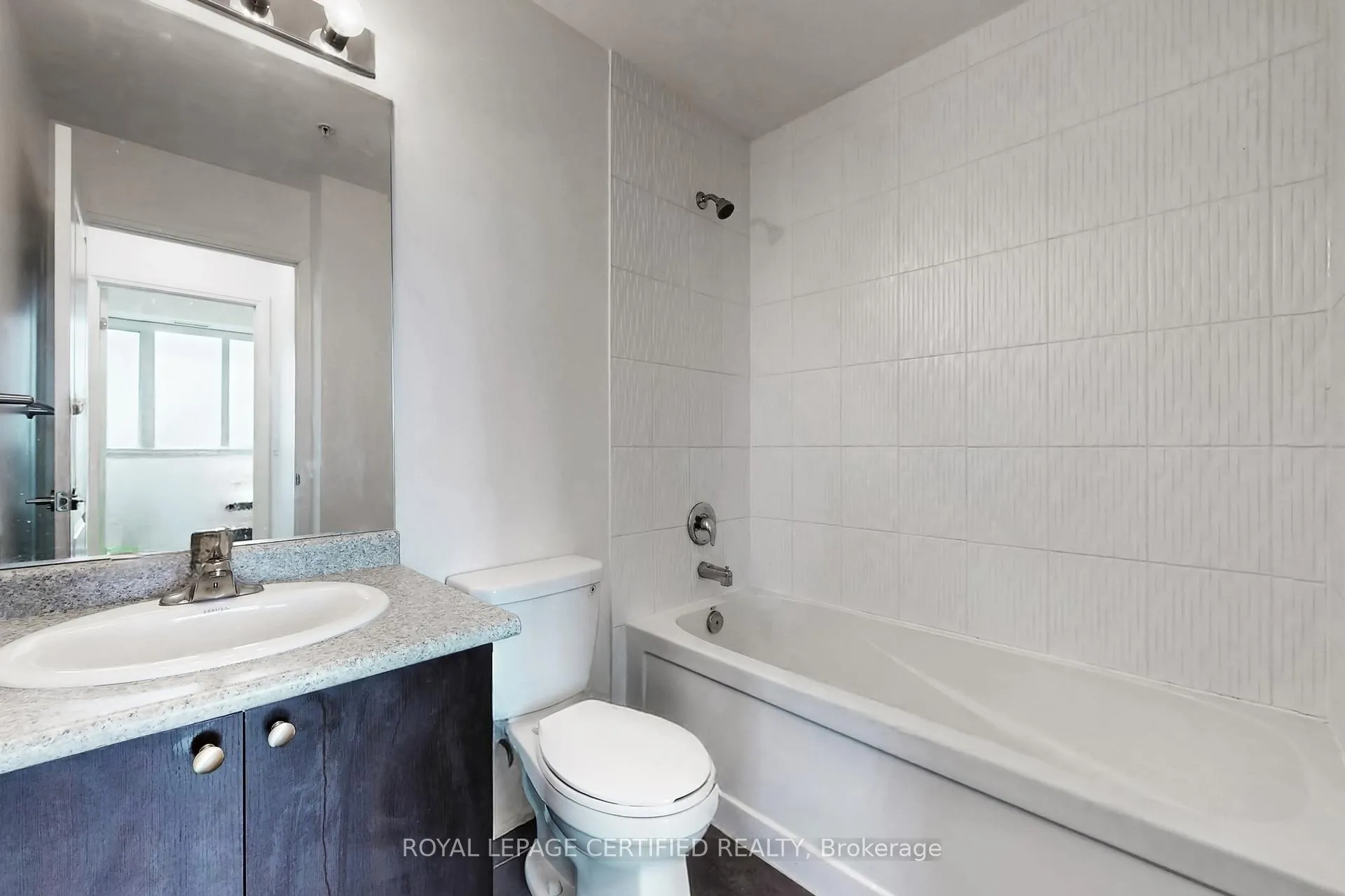 Photo 33 of Unit 711, 55 Yorkland Boulevard, Brampton, Goreway Drive Corridor — HOMEH