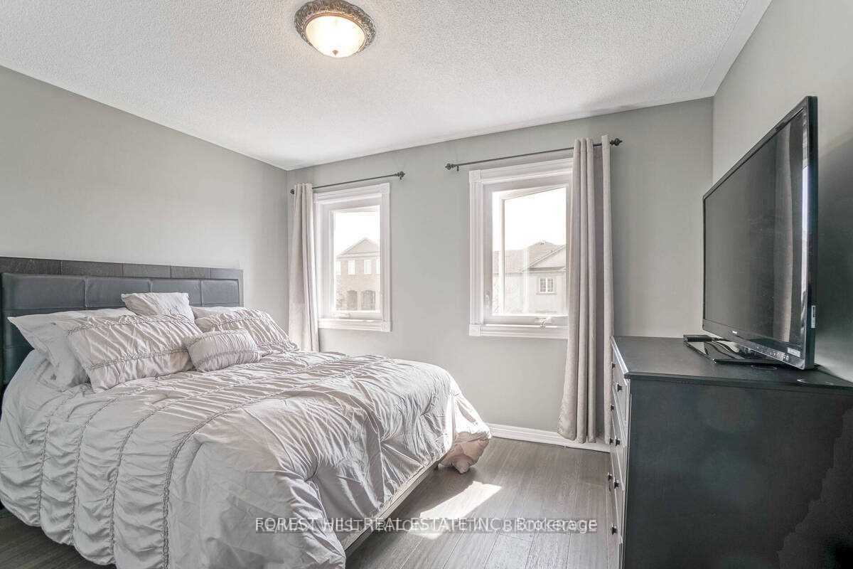Photo 50 of 2 Reindeer Crescent N, Vaughan, Vellore Village — HOMEH