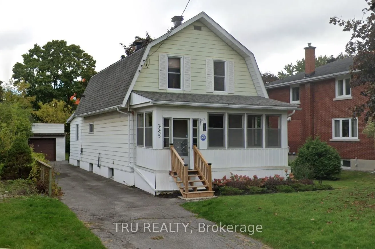 Photo 14 of Unit 1, 2235 Webster Avenue, Ottawa, Alta Vista — HOMEH