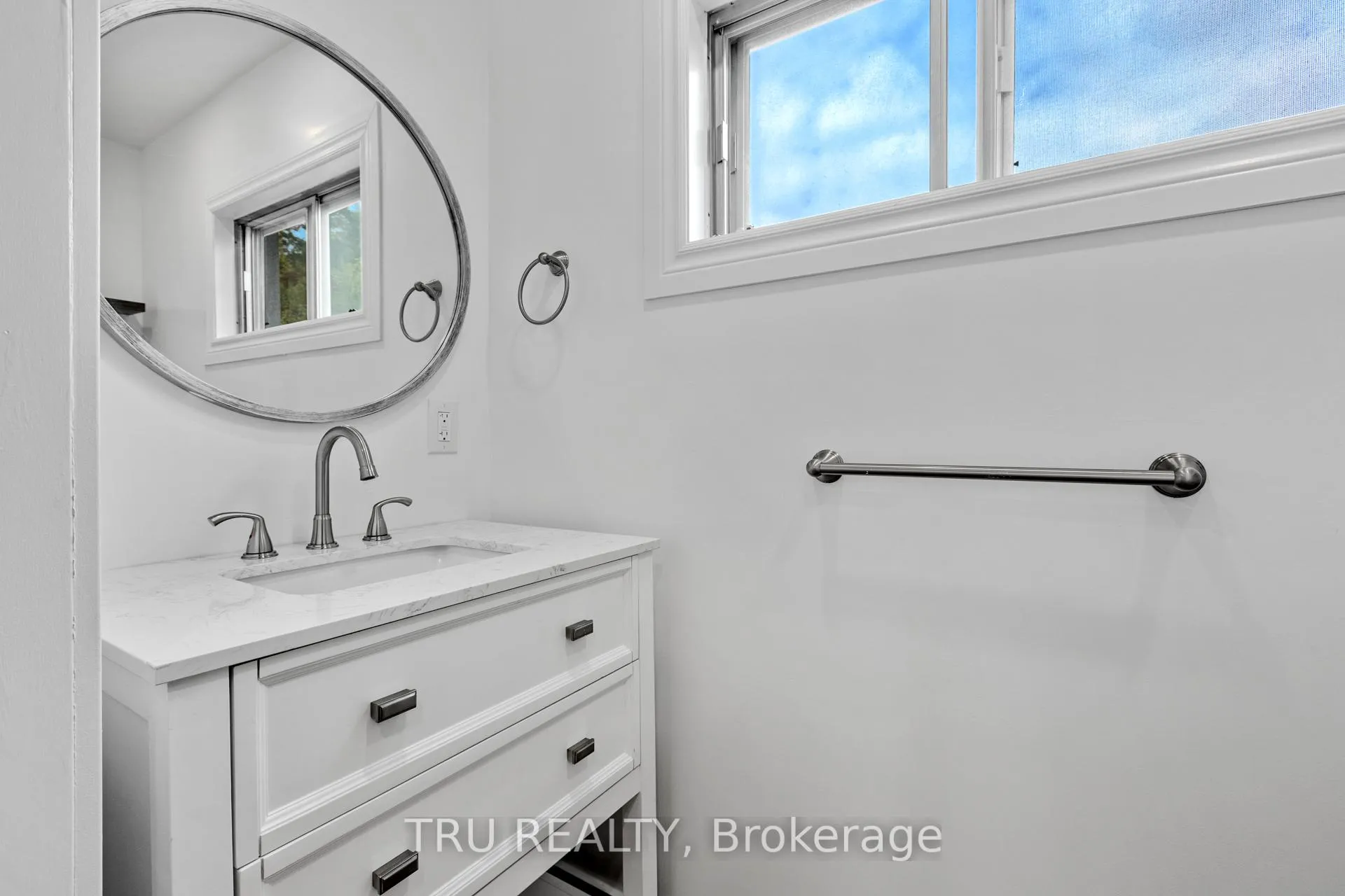 Photo 55 of Unit 1, 2235 Webster Avenue, Ottawa, Alta Vista — HOMEH