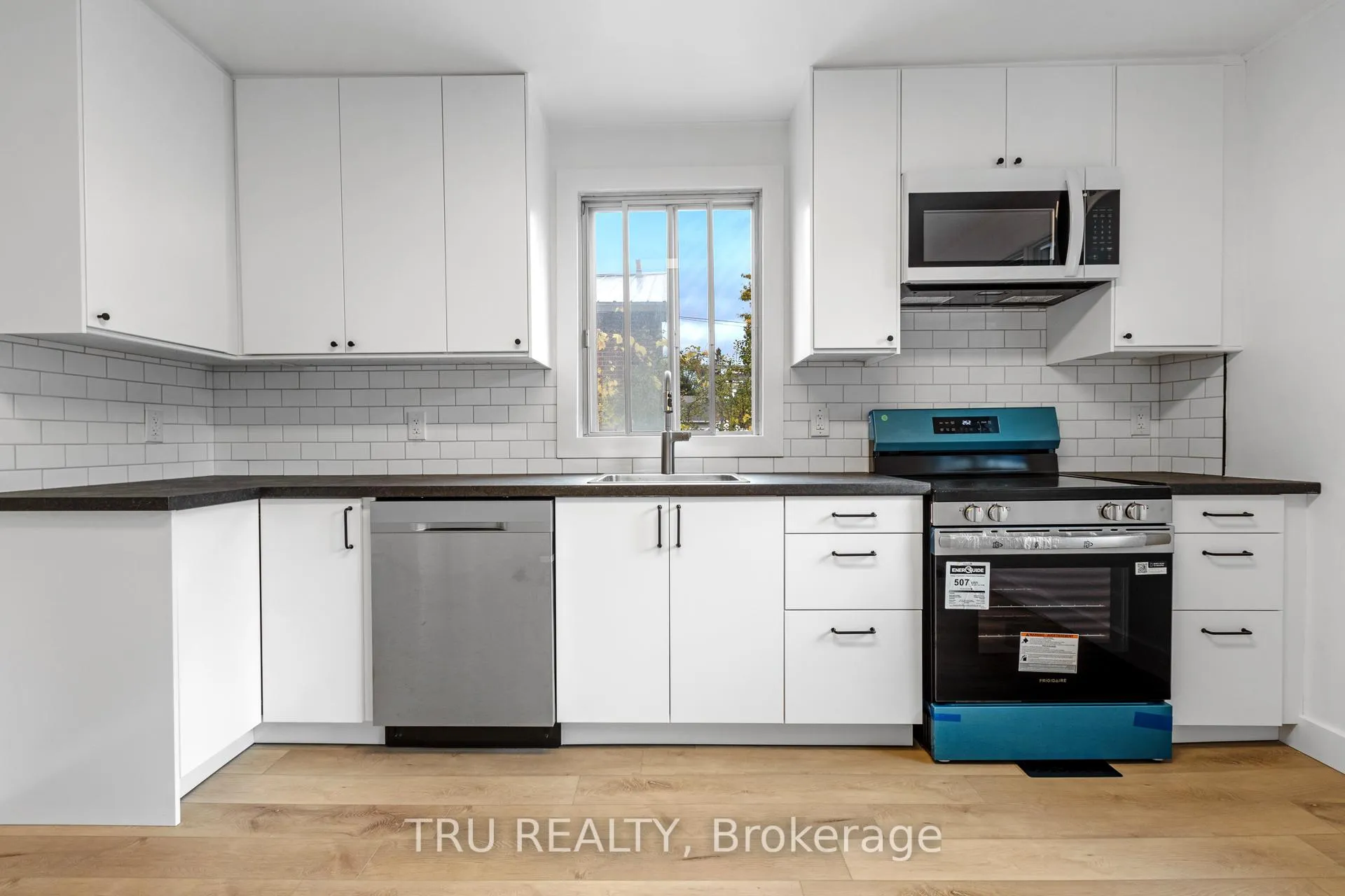 Photo 105 of Unit 1, 2235 Webster Avenue, Ottawa, Alta Vista — HOMEH