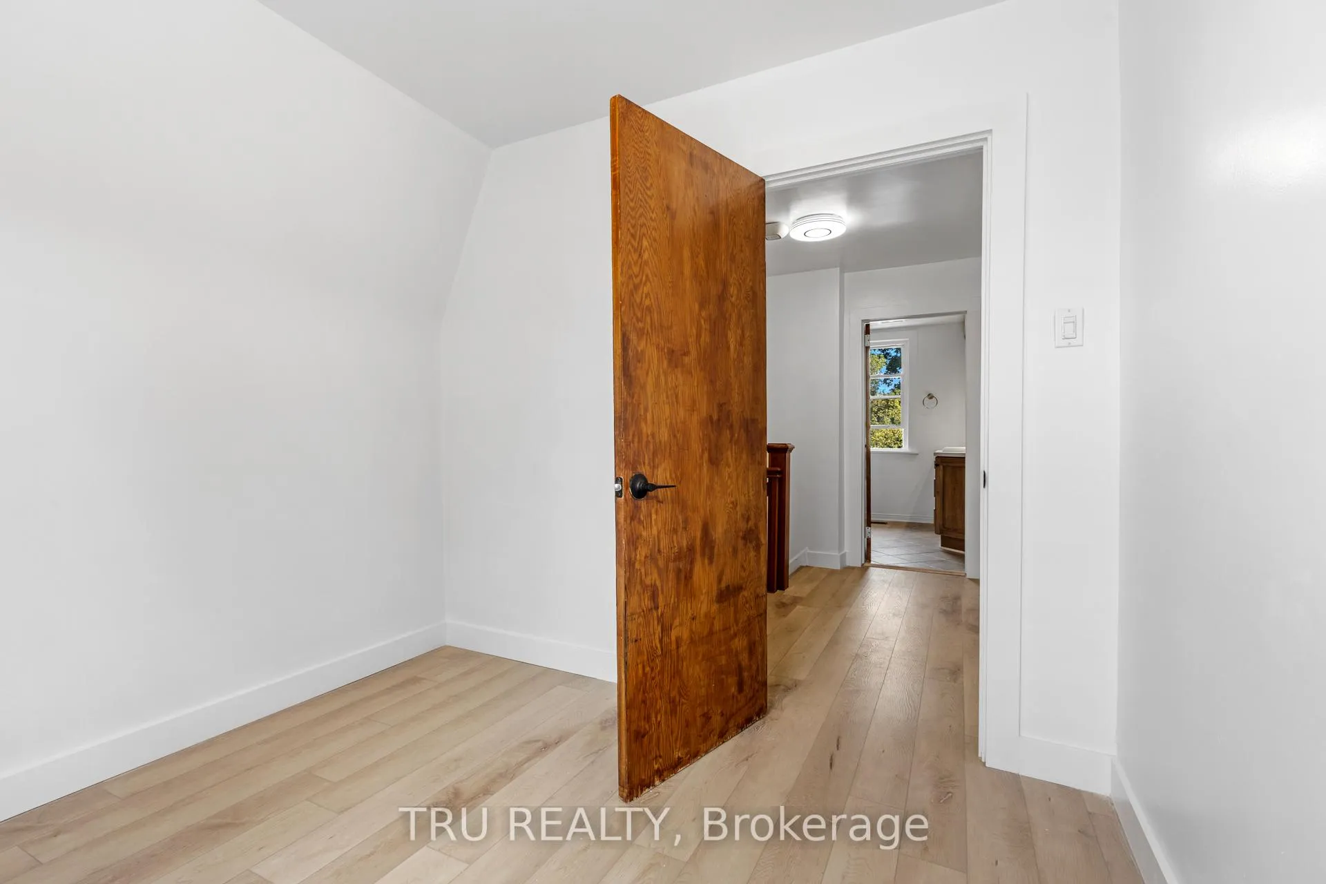 Photo 195 of Unit 1, 2235 Webster Avenue, Ottawa, Alta Vista — HOMEH