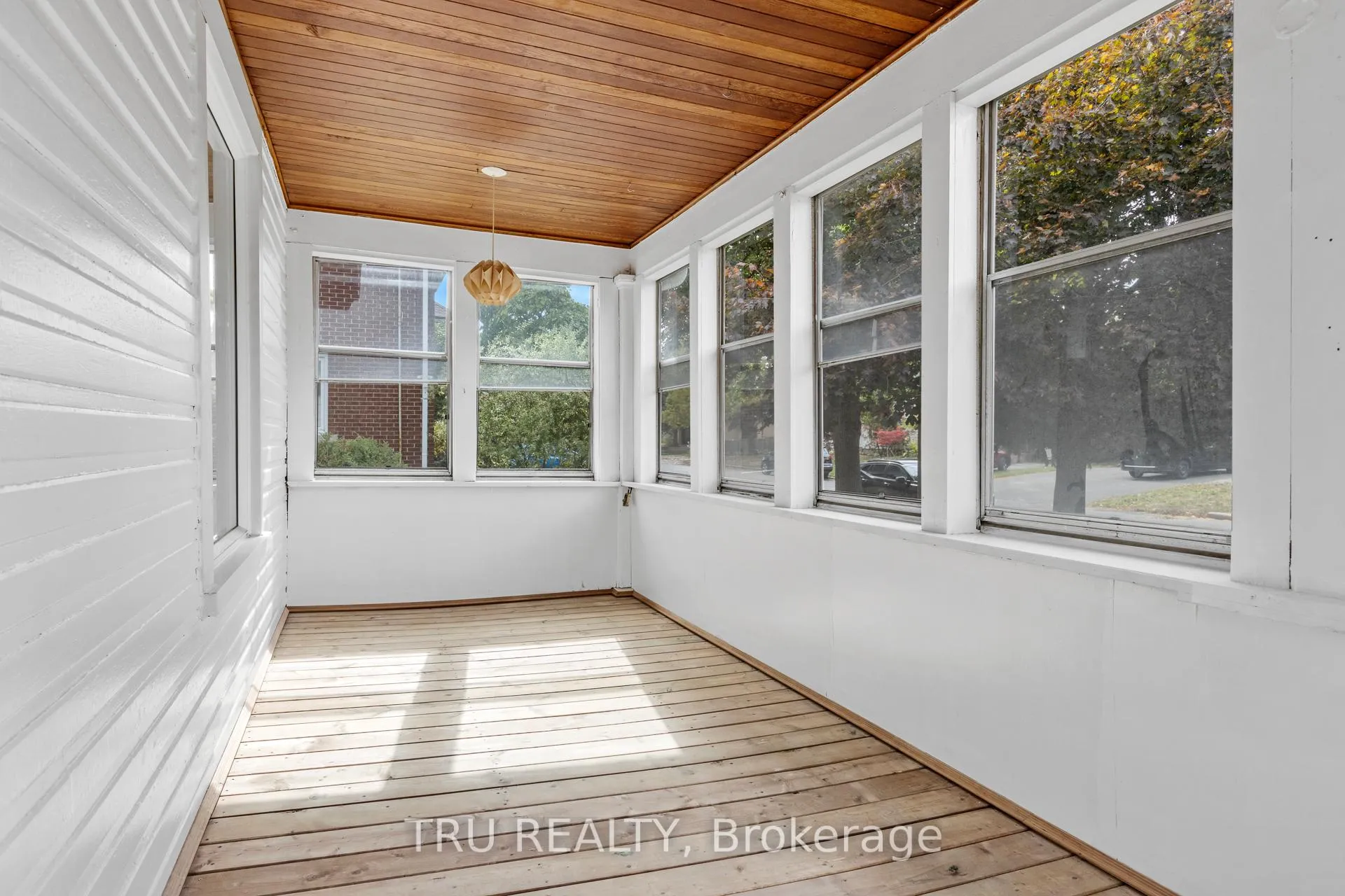Photo 267 of Unit 1, 2235 Webster Avenue, Ottawa, Alta Vista — HOMEH