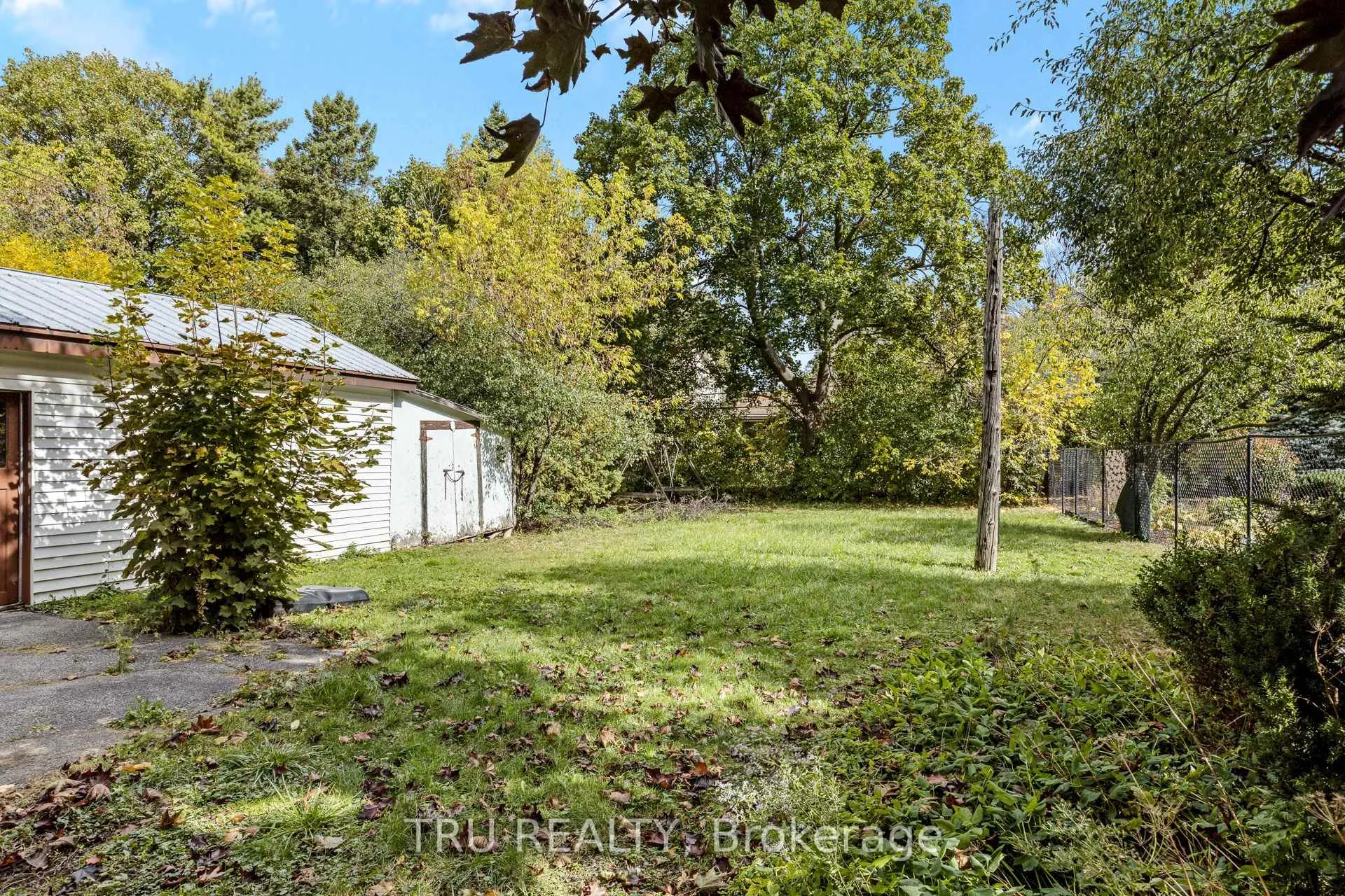 Photo 288 of Unit 1, 2235 Webster Avenue, Ottawa, Alta Vista — HOMEH