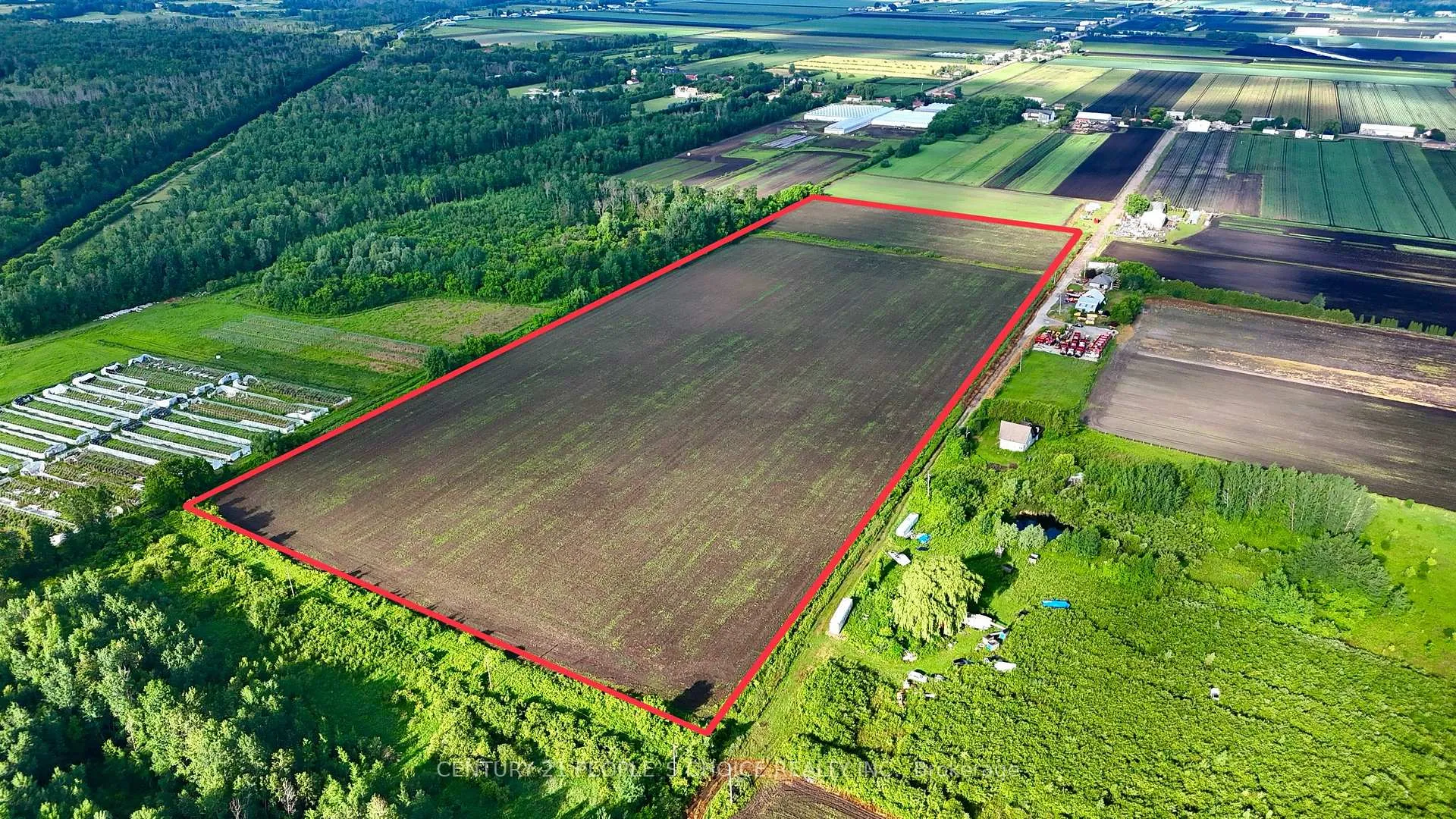 Photo 2 of 325 Lipchey Road, King, Rural King — HOMEH