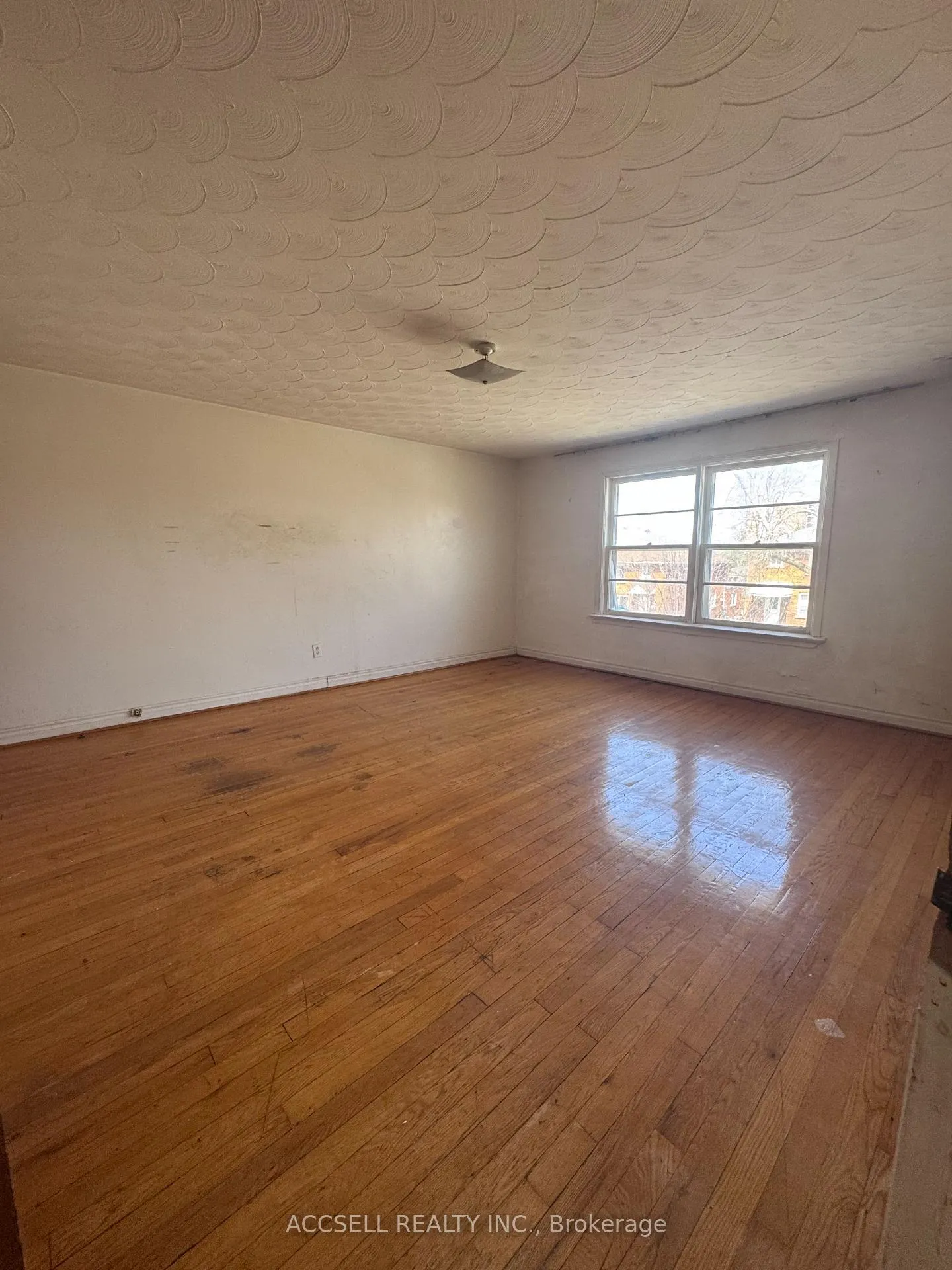 Photo 40 of 1122 Aldea Avenue, Ottawa, Billings Bridge — HOMEH