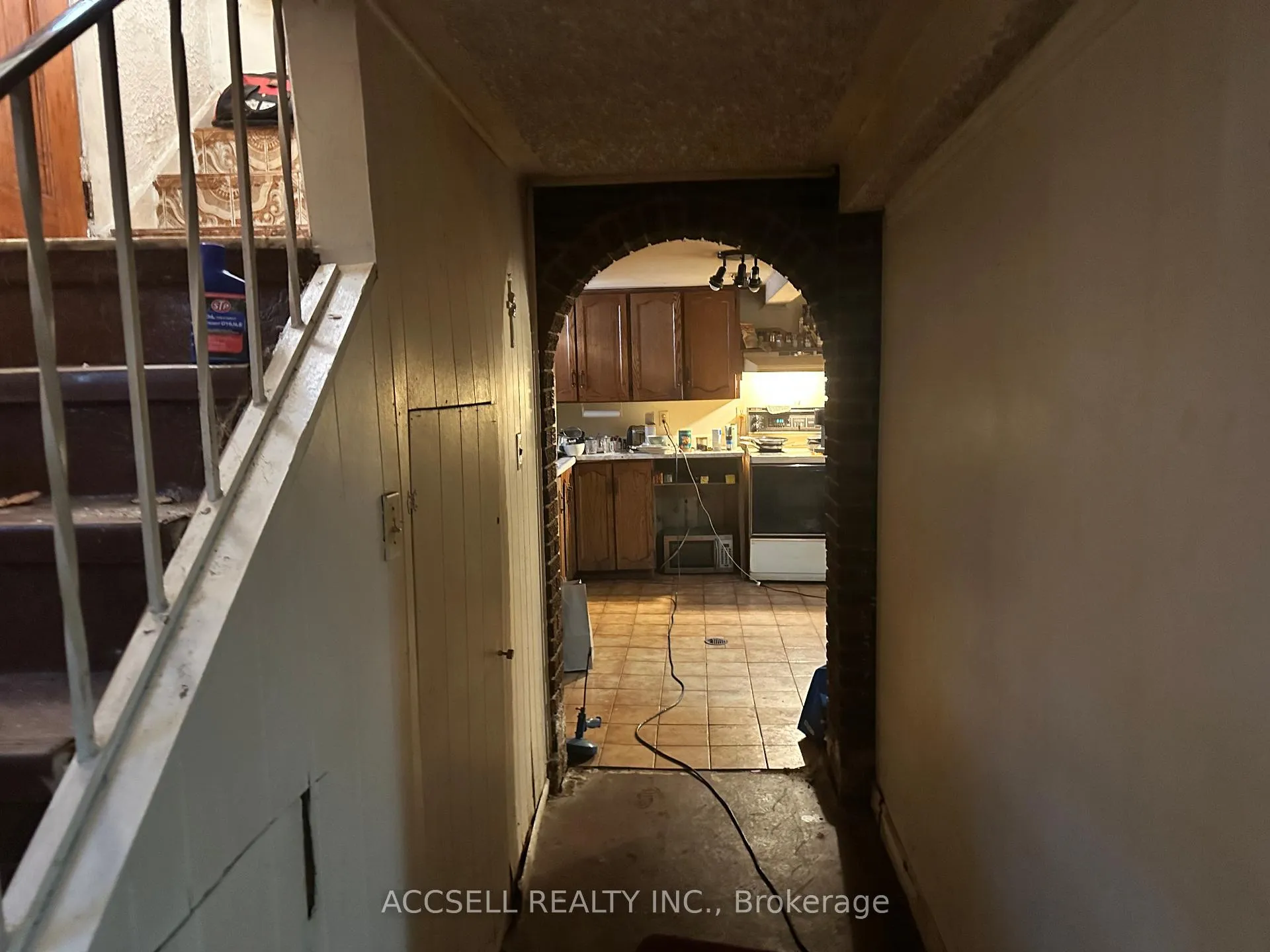 Photo 164 of 1122 Aldea Avenue, Ottawa, Billings Bridge — HOMEH
