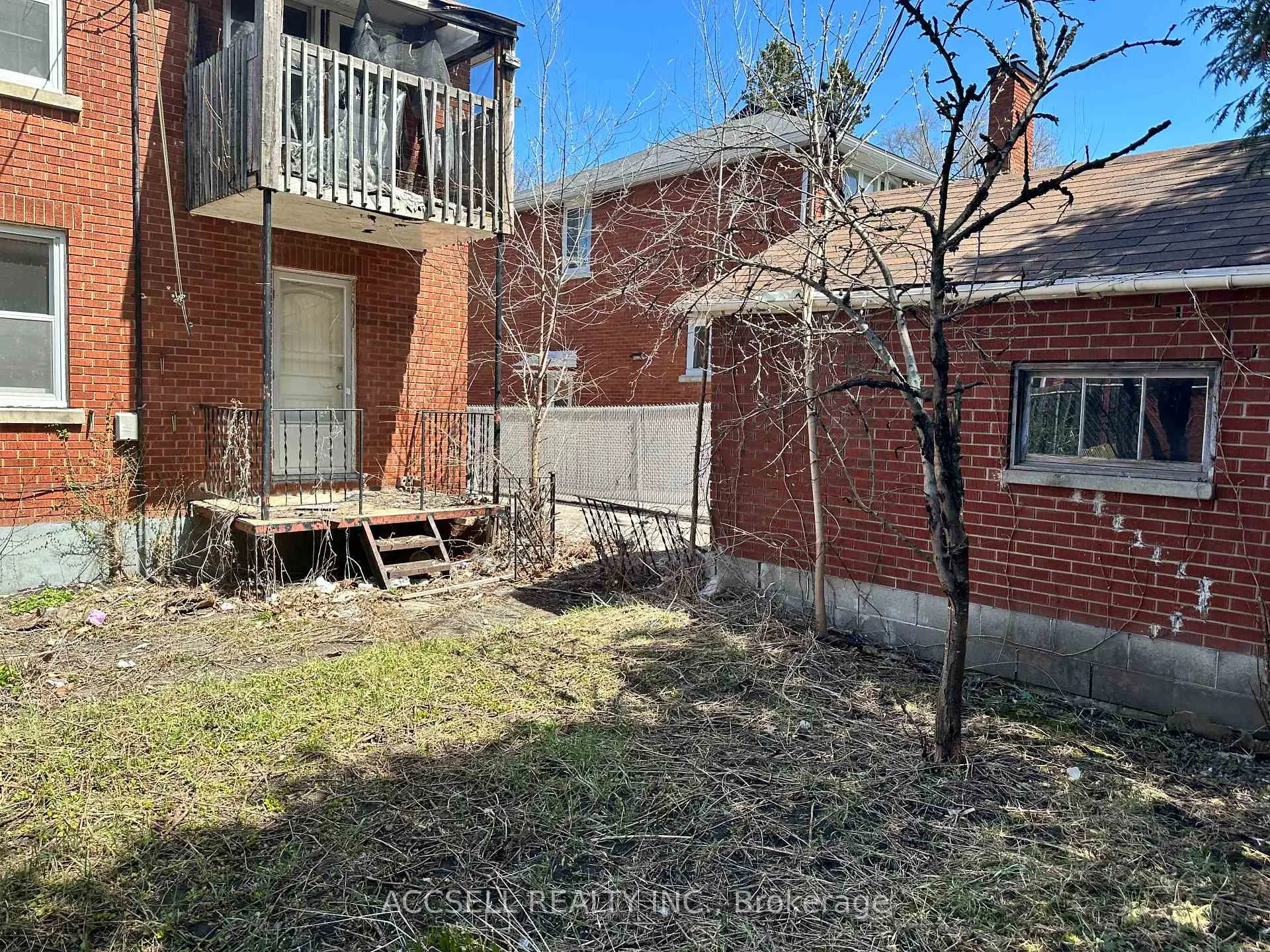 Photo 218 of 1122 Aldea Avenue, Ottawa, Billings Bridge — HOMEH