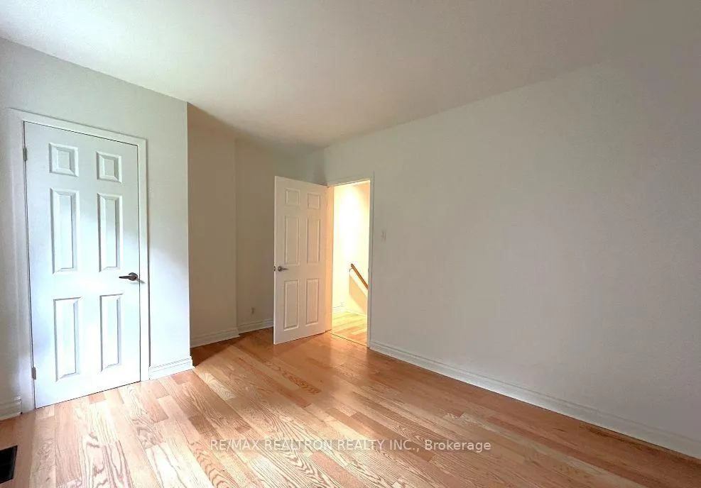 Photo 9 of 18 Henning Avenue, Toronto, Yonge-Eglinton — HOMEH