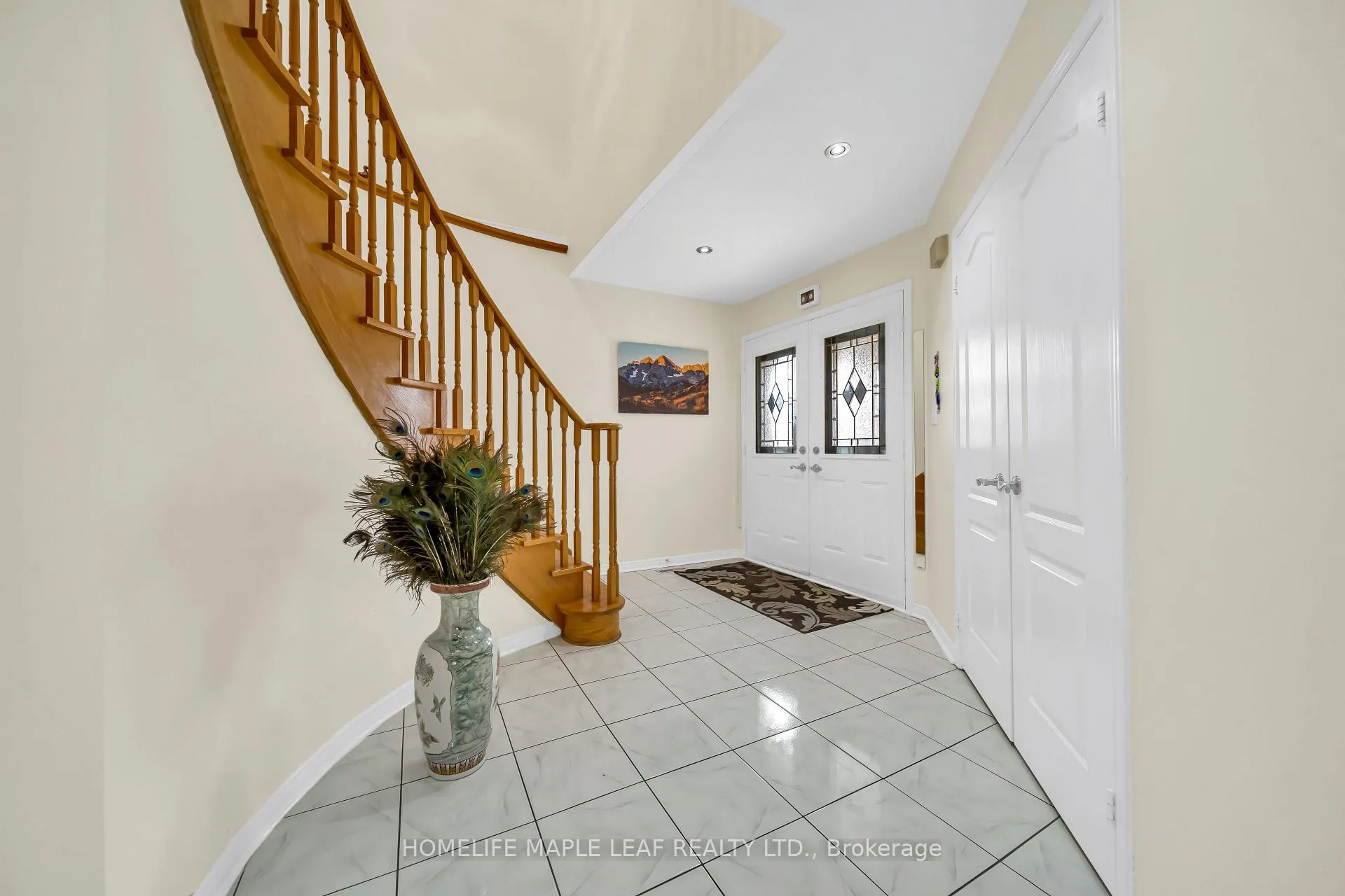 Photo 8 of 87 Softneedle Avenue, Brampton, Sandringham-Wellington — HOMEH
