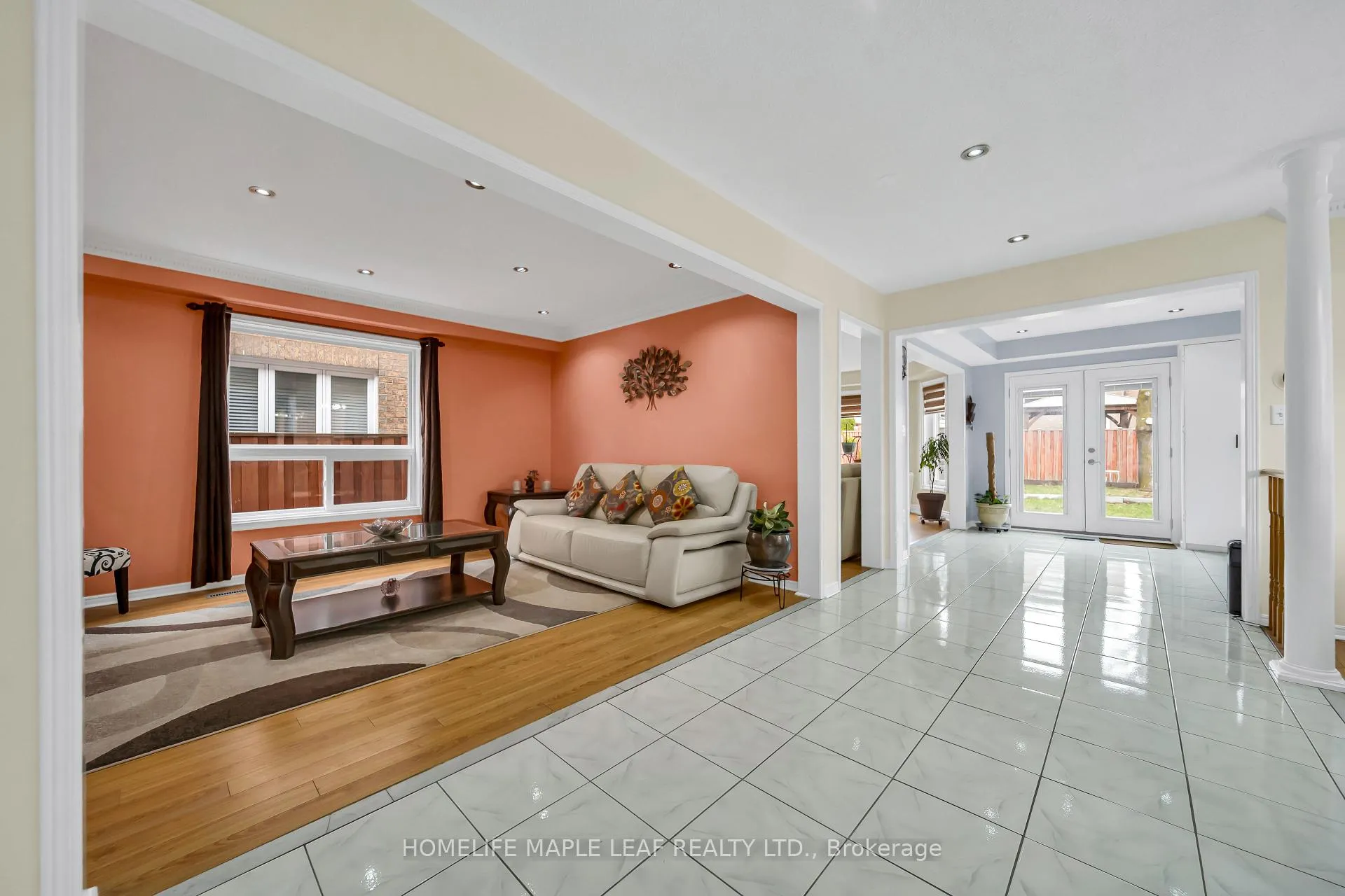Photo 13 of 87 Softneedle Avenue, Brampton, Sandringham-Wellington — HOMEH