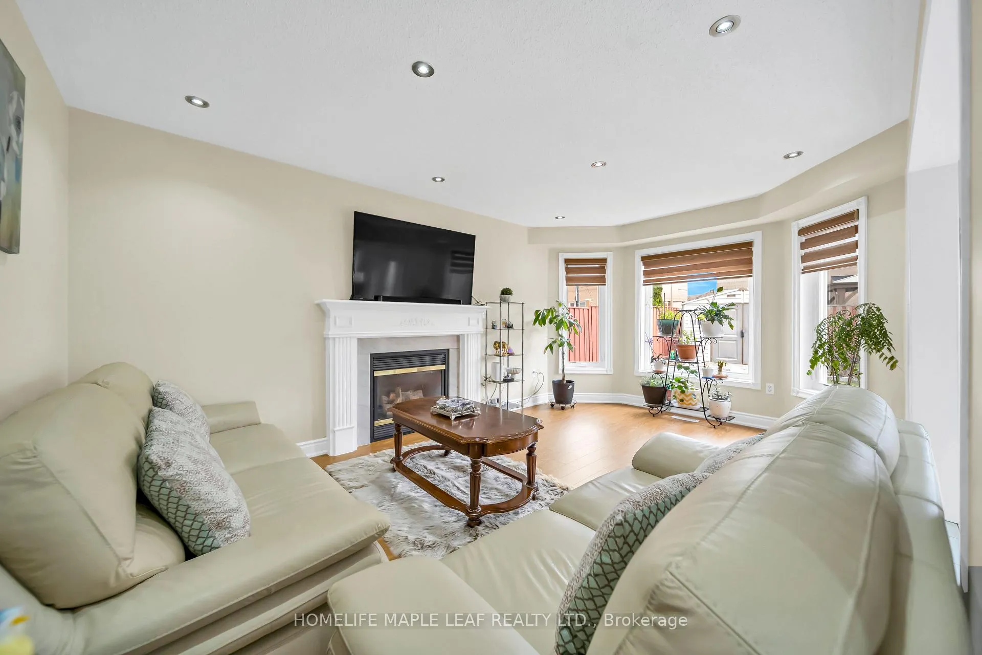 Photo 22 of 87 Softneedle Avenue, Brampton, Sandringham-Wellington — HOMEH