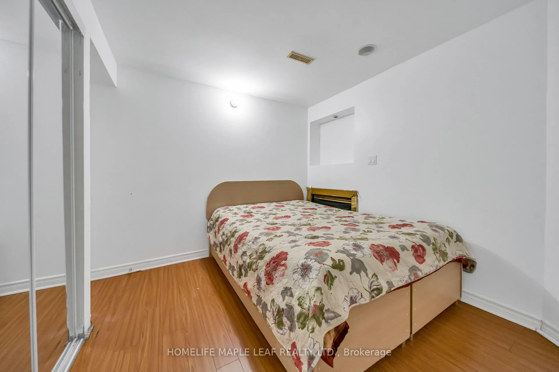 Photo 42 of 87 Softneedle Avenue, Brampton, Sandringham-Wellington — HOMEH