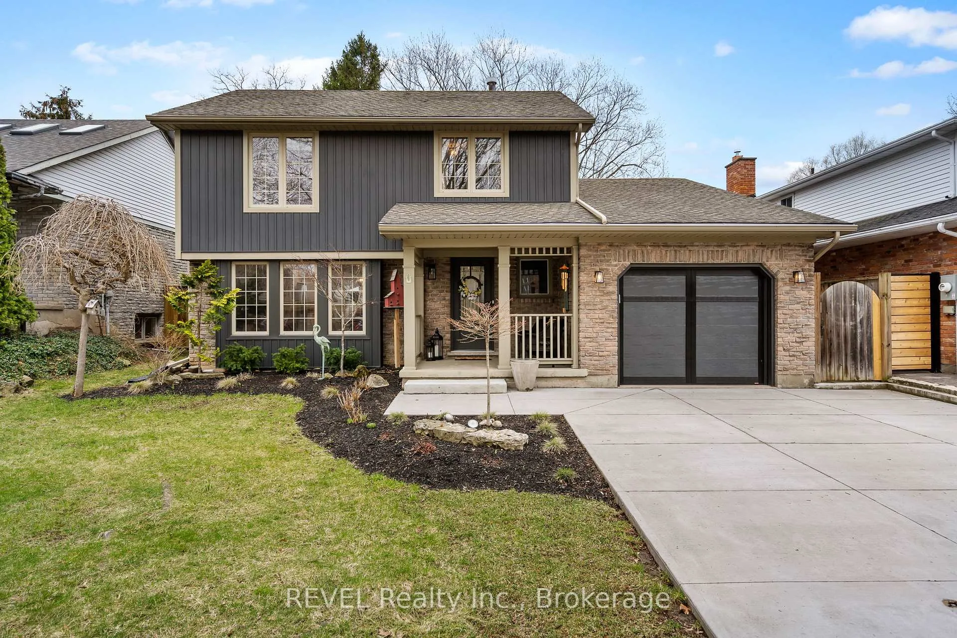 Photo 1 of 60 October Drive, St. Catharines, Lakeshore — HOMEH