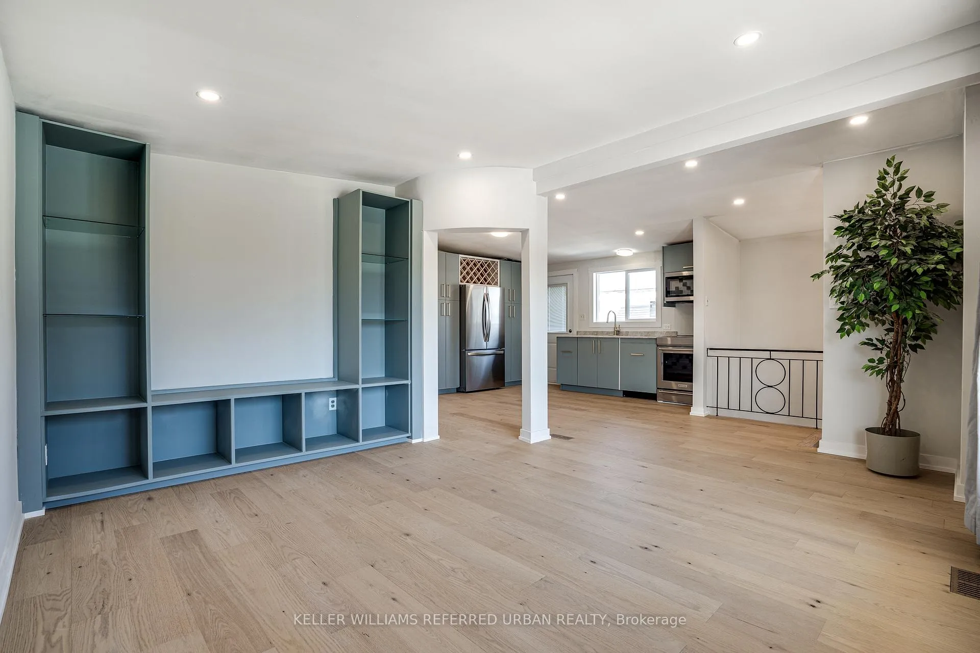 Photo 18 of 60 Fielding Crescent, Hamilton, Lawfield — HOMEH