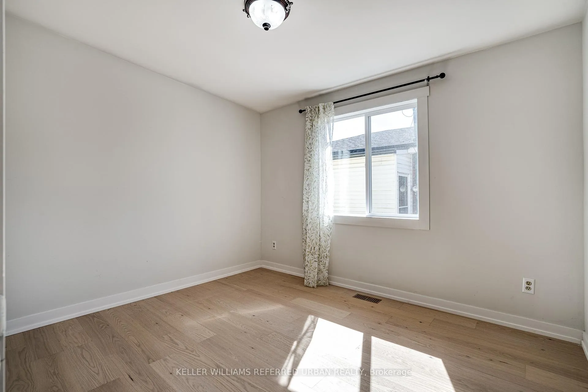 Photo 23 of 60 Fielding Crescent, Hamilton, Lawfield — HOMEH