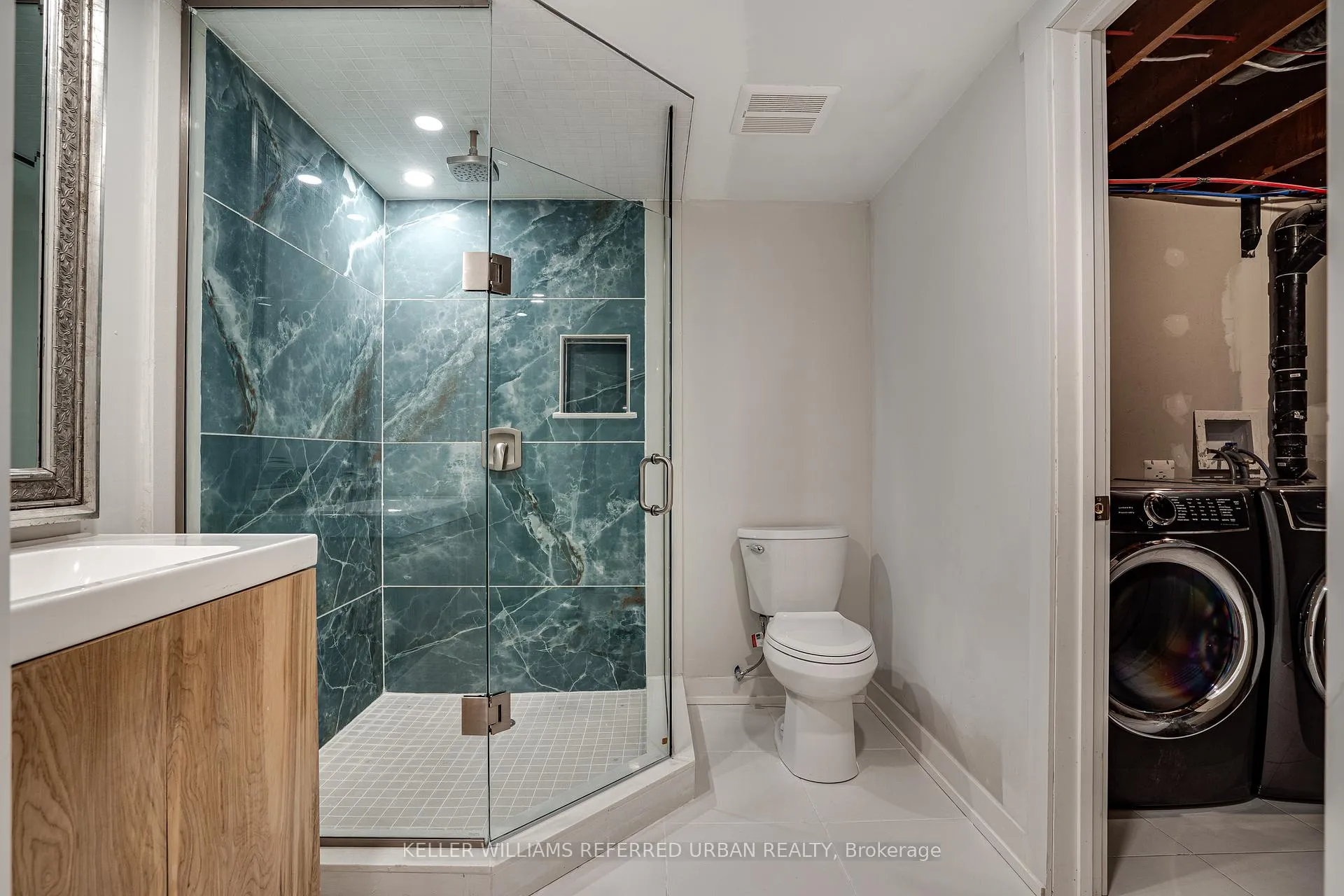 Photo 35 of 60 Fielding Crescent, Hamilton, Lawfield — HOMEH