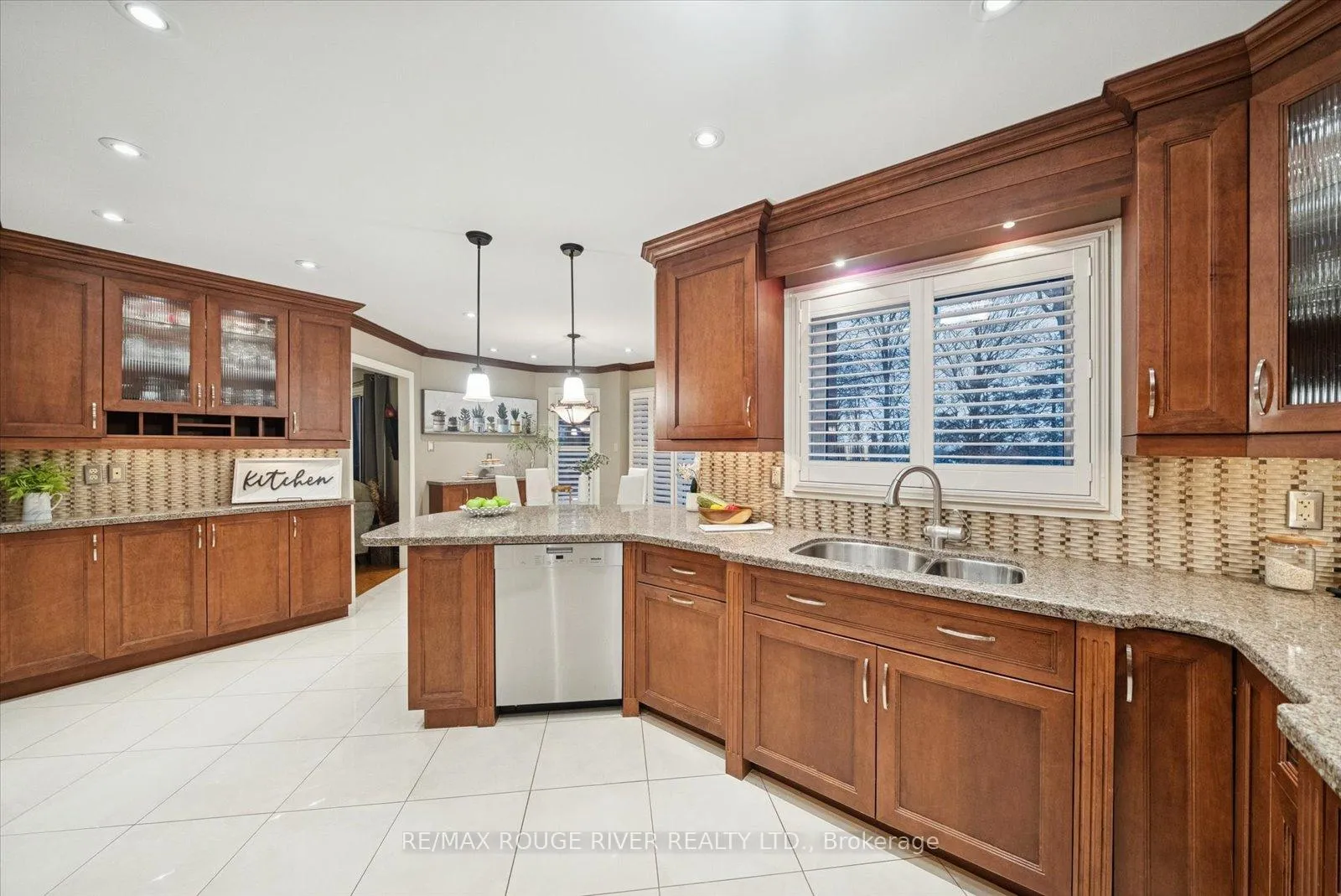 Photo 8 of 25 Sayor Drive, Ajax, Central West — HOMEH