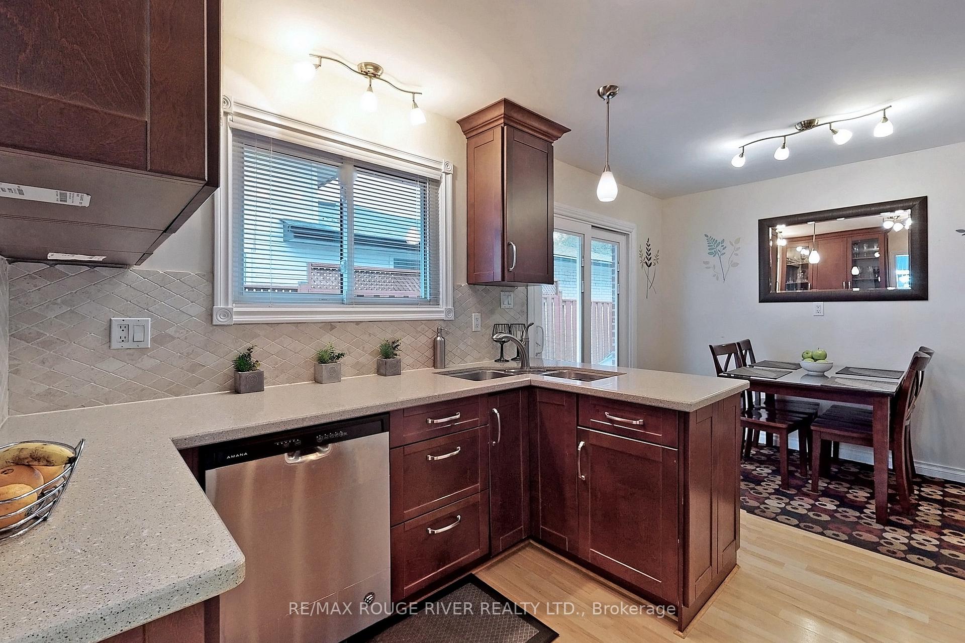 Photo 14 of 78 Clappison Boulevard, Scarborough, Centennial Scarborough — HOMEH