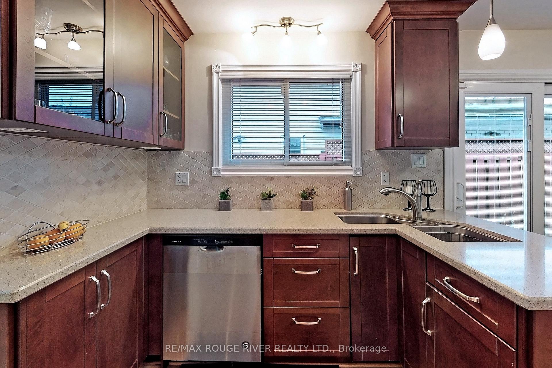 Photo 15 of 78 Clappison Boulevard, Scarborough, Centennial Scarborough — HOMEH
