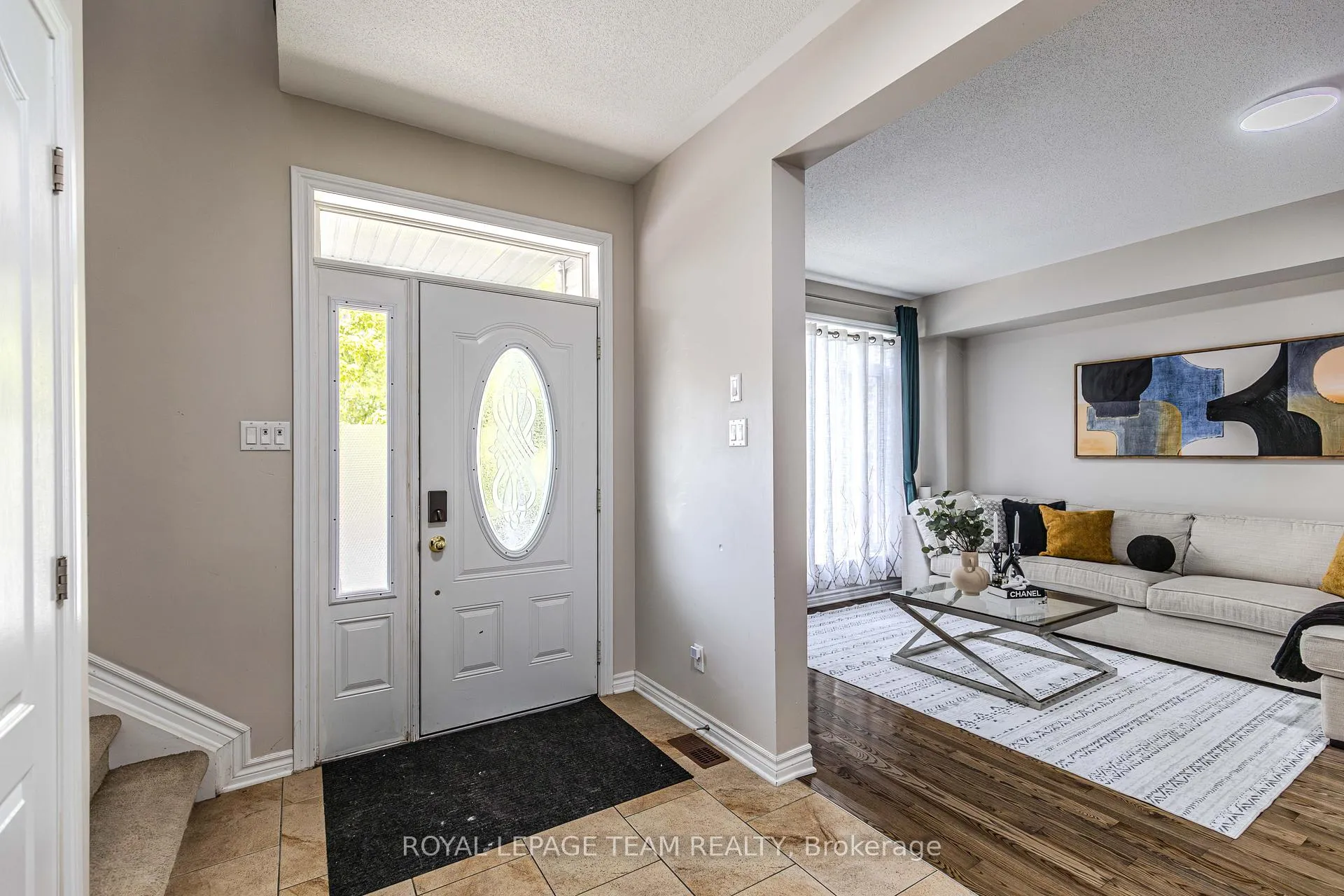 Photo 2 of 55 Emerald Pond Private, Ottawa, Blossom Park/Kemp Park/Findlay Creek — HOMEH