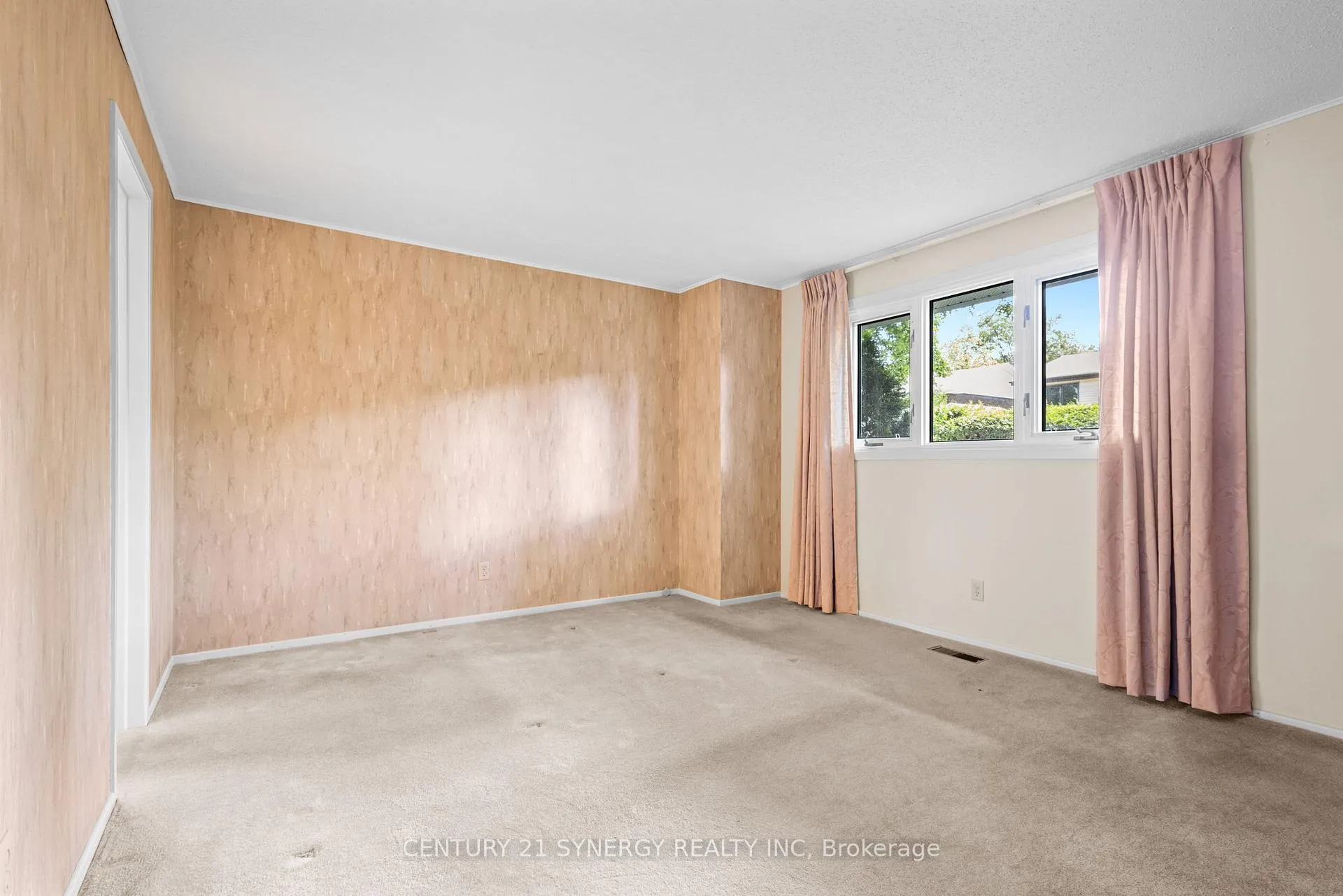 Photo 61 of 2018 Deerhurst Court, Ottawa, Beacon Hill North — HOMEH