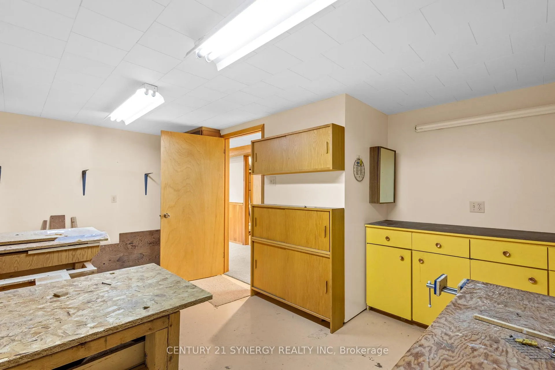 Photo 106 of 2018 Deerhurst Court, Ottawa, Beacon Hill North — HOMEH