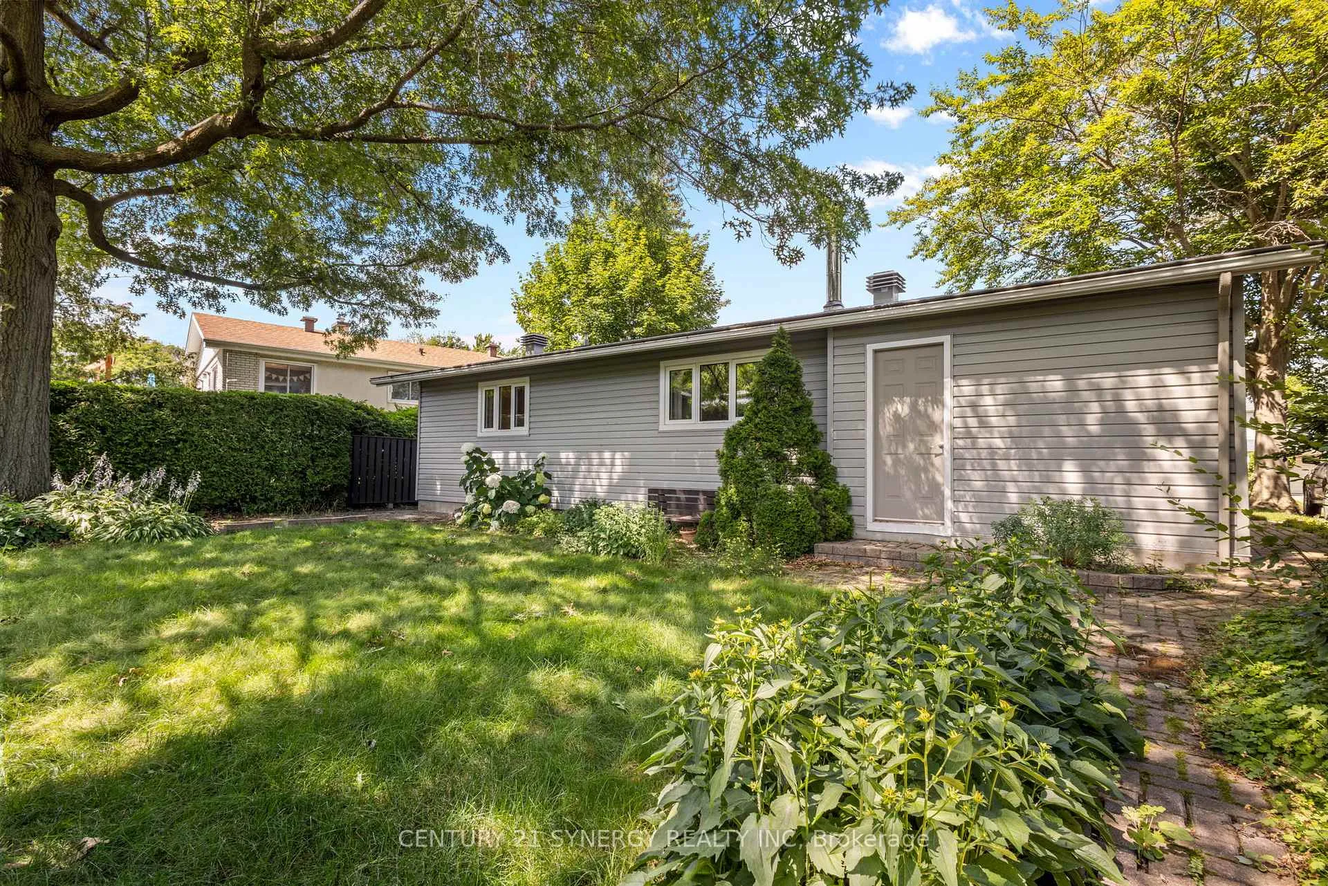 Photo 120 of 2018 Deerhurst Court, Ottawa, Beacon Hill North — HOMEH