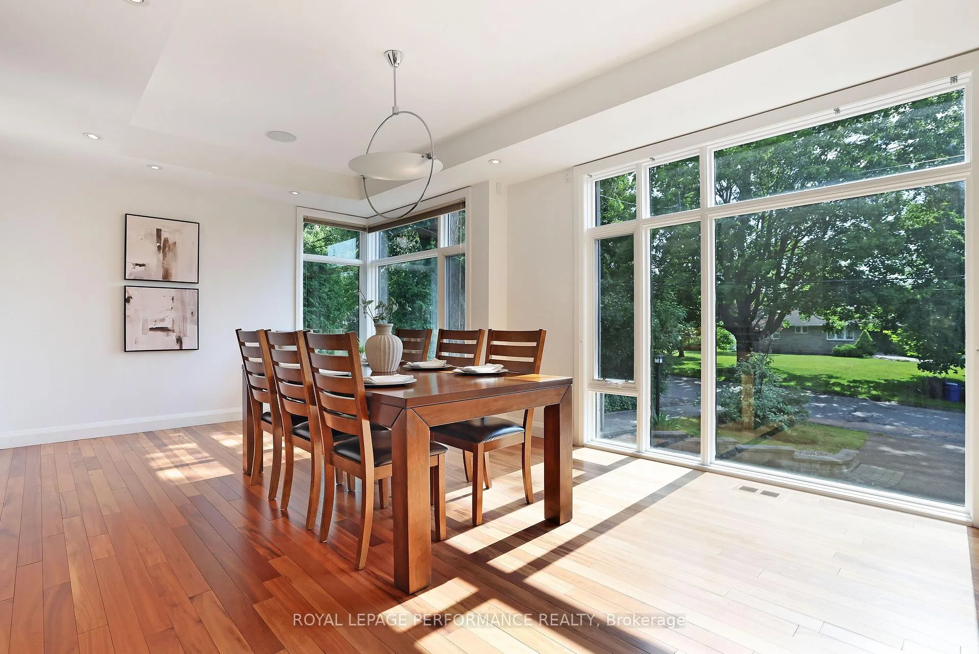 Photo 14 of 2029 Cabot Street, Ottawa, Faircrest Heights — HOMEH