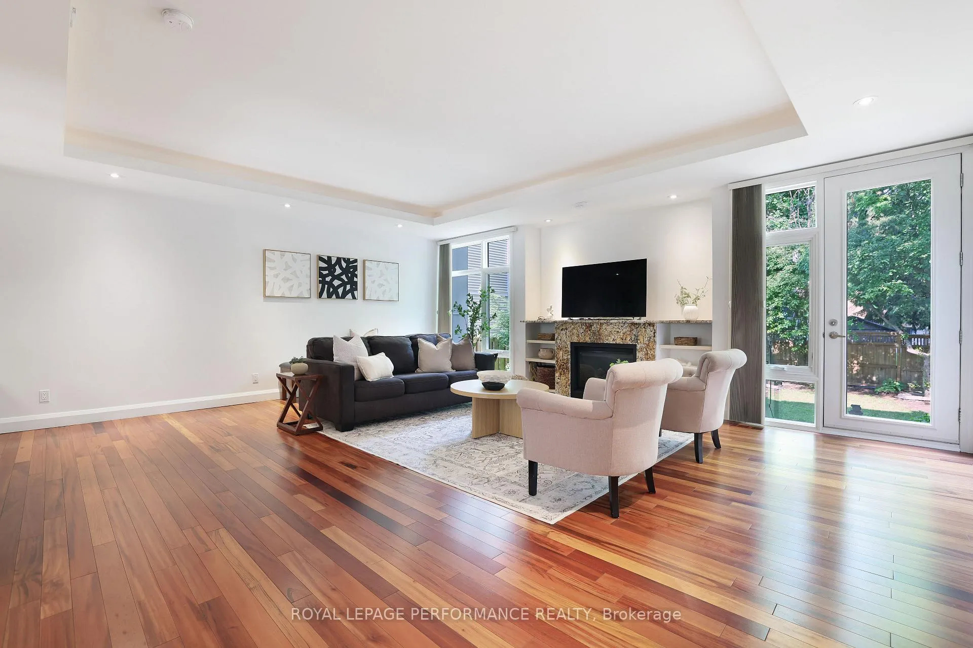 Photo 17 of 2029 Cabot Street, Ottawa, Faircrest Heights — HOMEH
